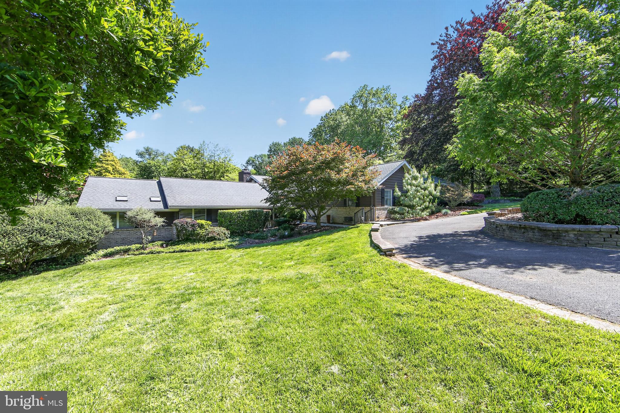 SPRING VALLEY - Residential