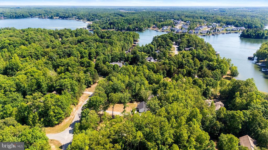 WYNDEMERE - Residential