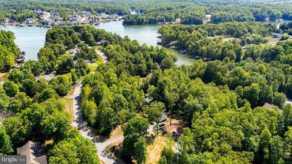 WYNDEMERE - Residential