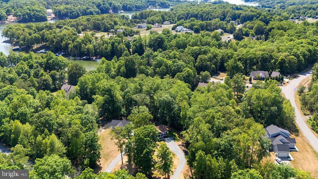 WYNDEMERE - Residential