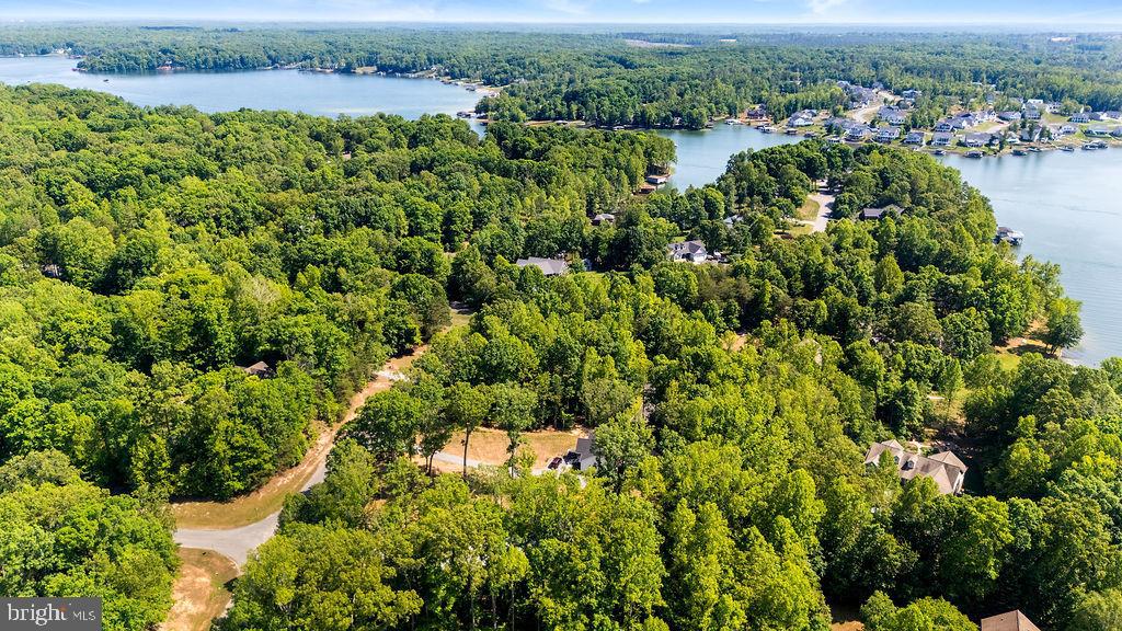 WYNDEMERE - Residential