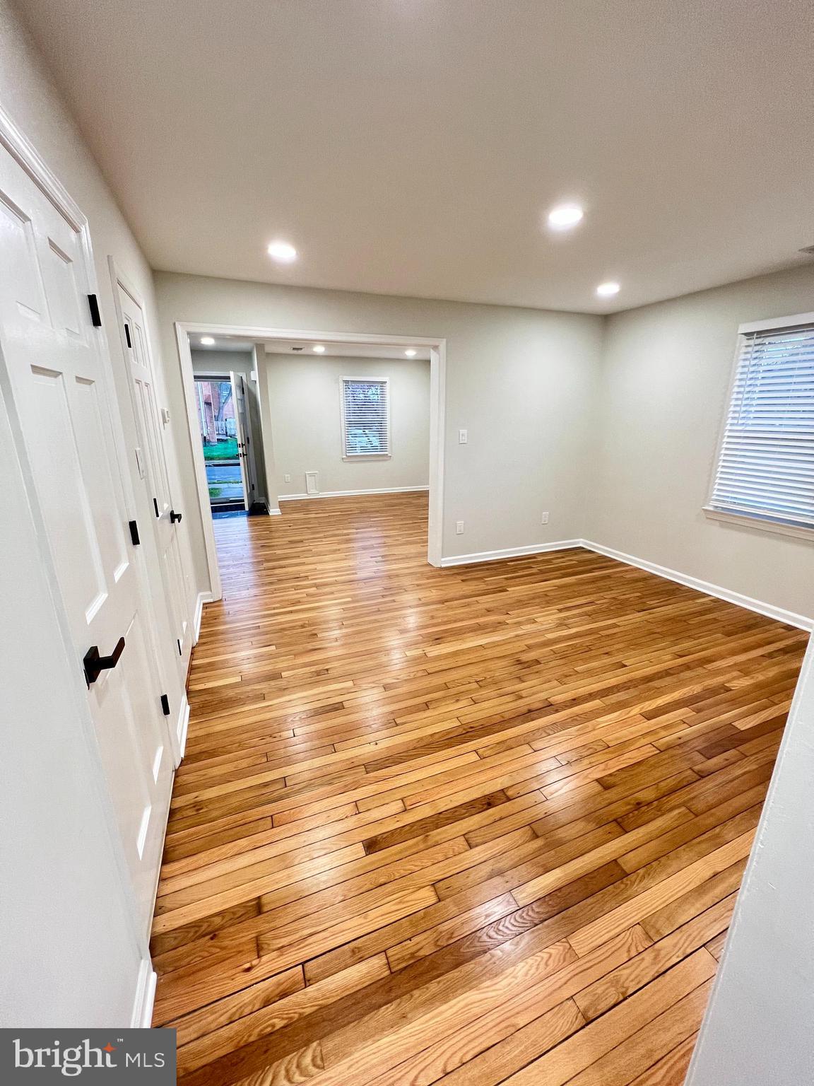ALEXANDRIA - Residential Lease