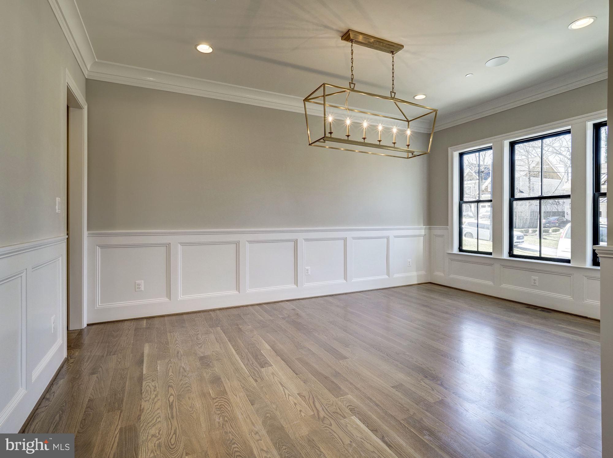 GLEN ECHO HEIGHTS - Residential