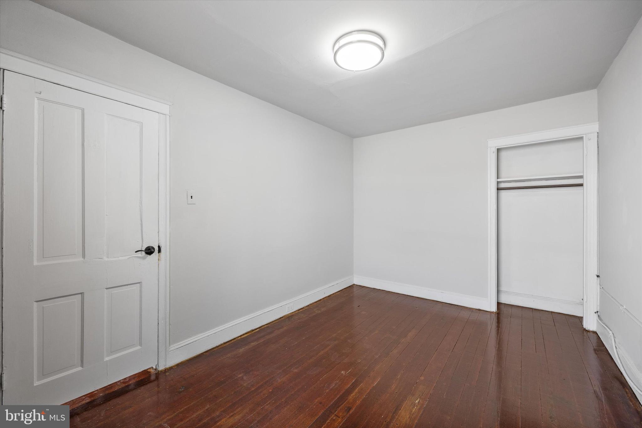 ROXBOROUGH - Residential