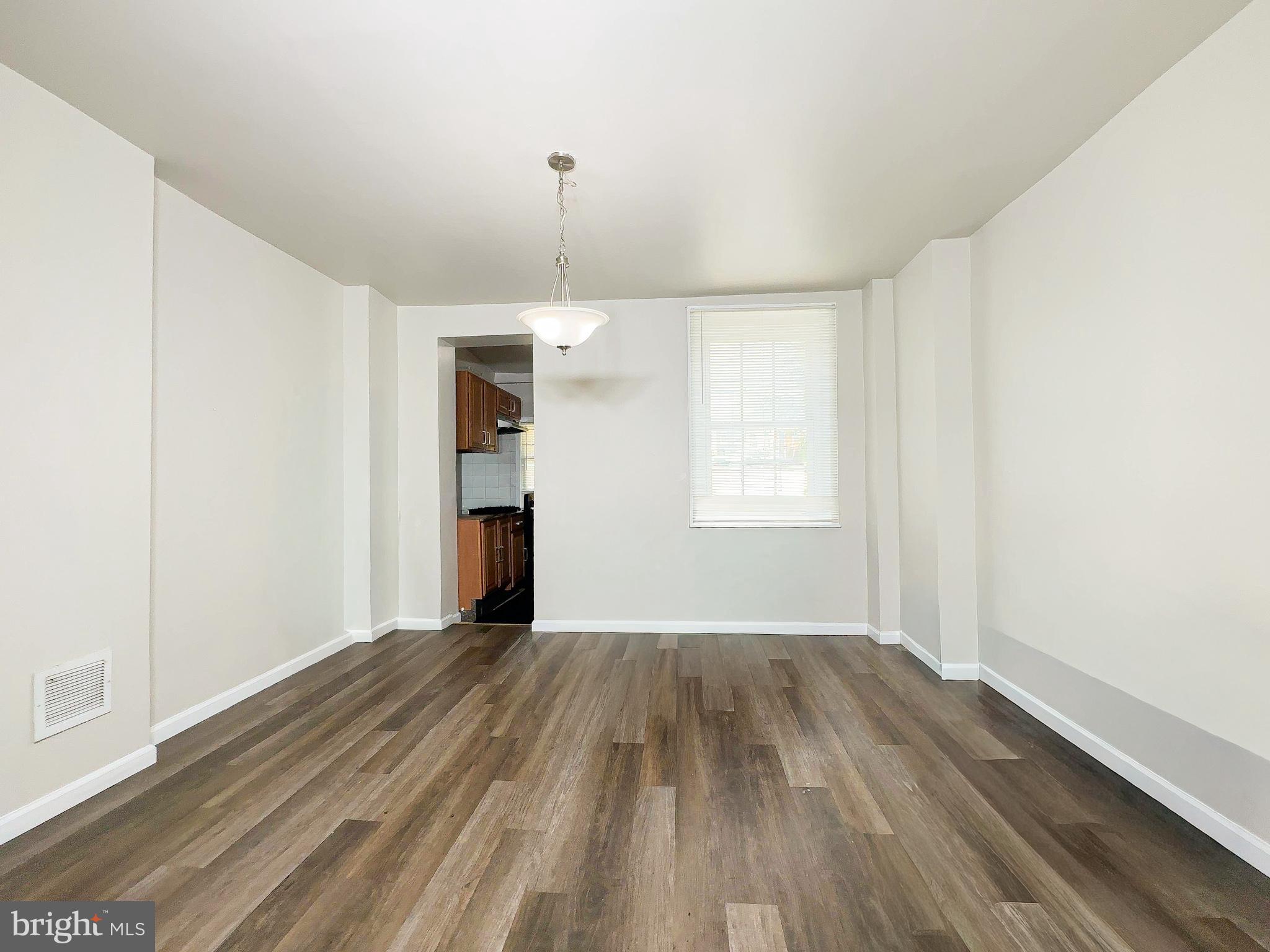 BIDDLE STREET - Residential
