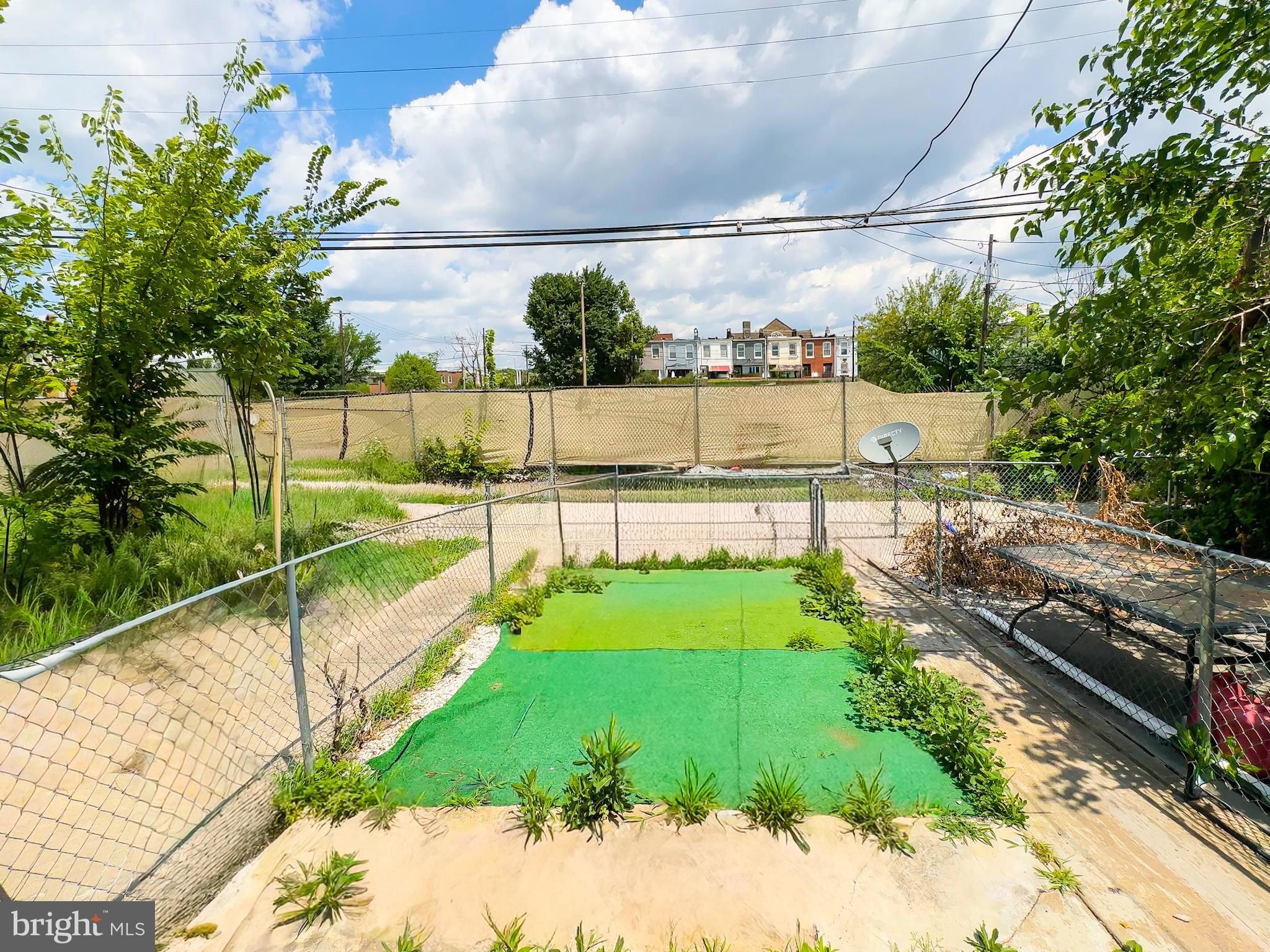 BIDDLE STREET - Residential