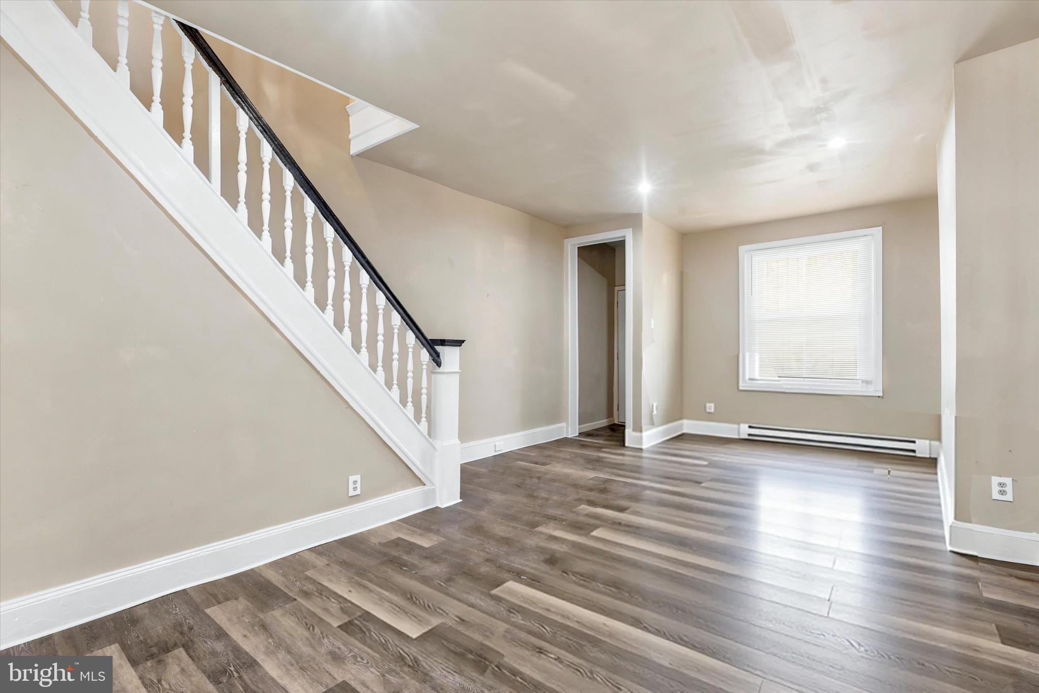 KENSINGTON - Residential