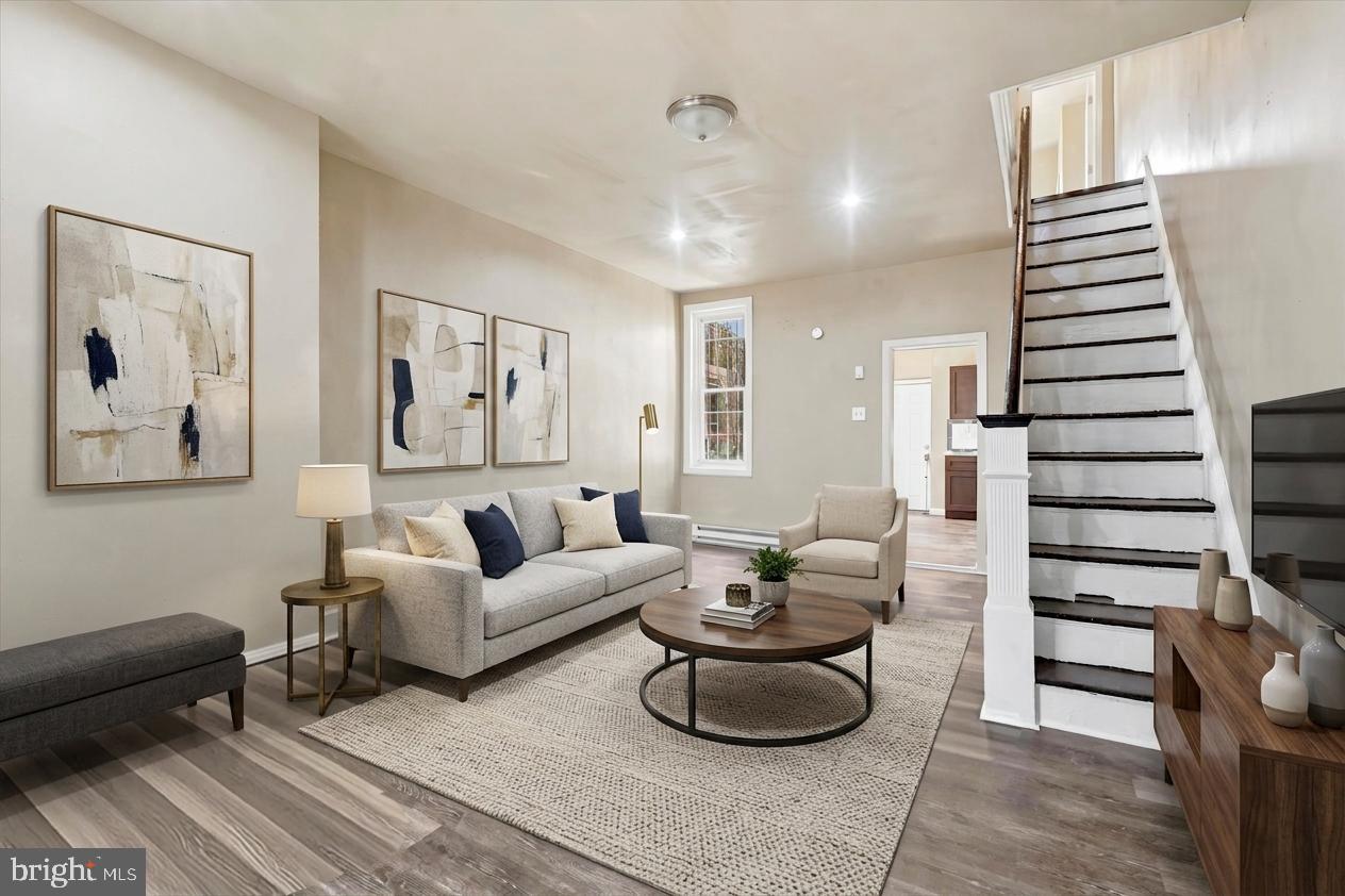 KENSINGTON - Residential