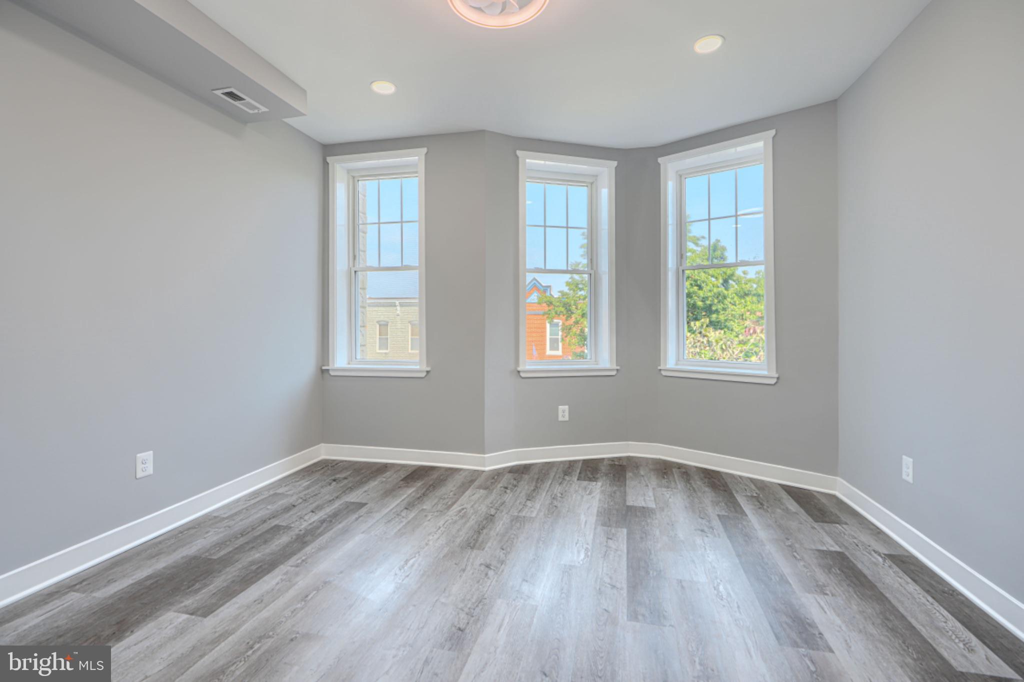 PATTERSON PARK - Residential