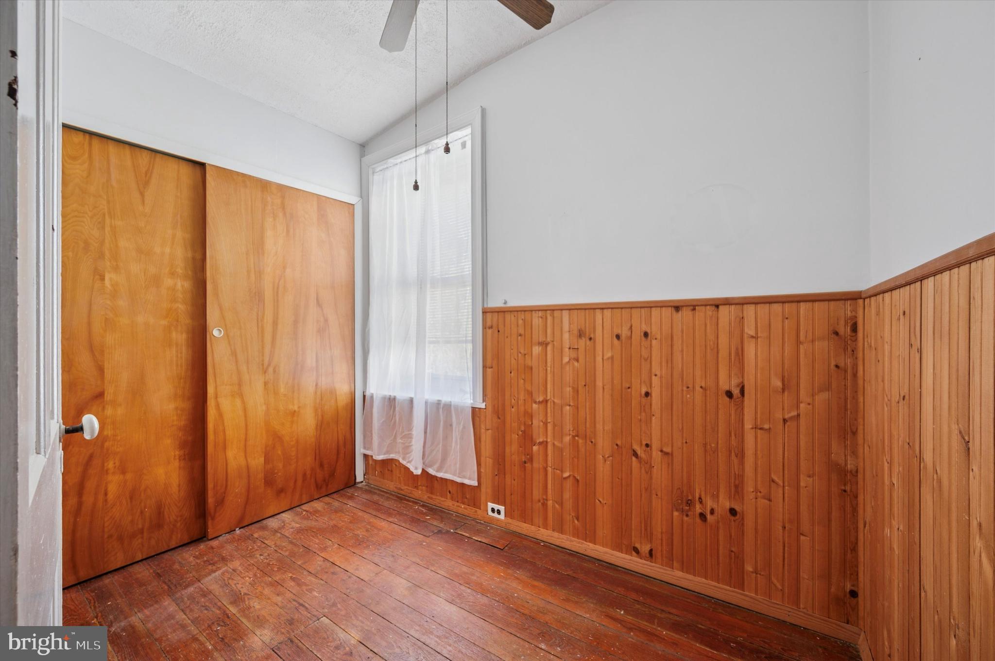 ROXBOROUGH - Residential
