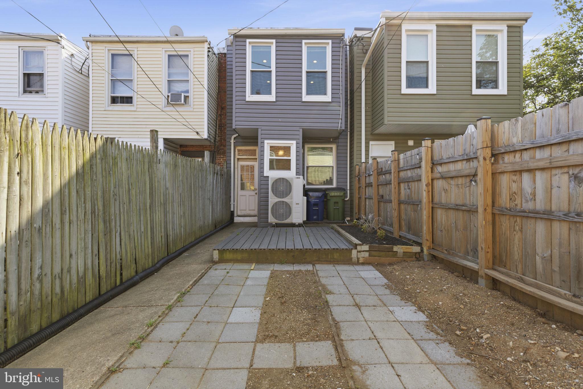 HOES HEIGHTS - Residential