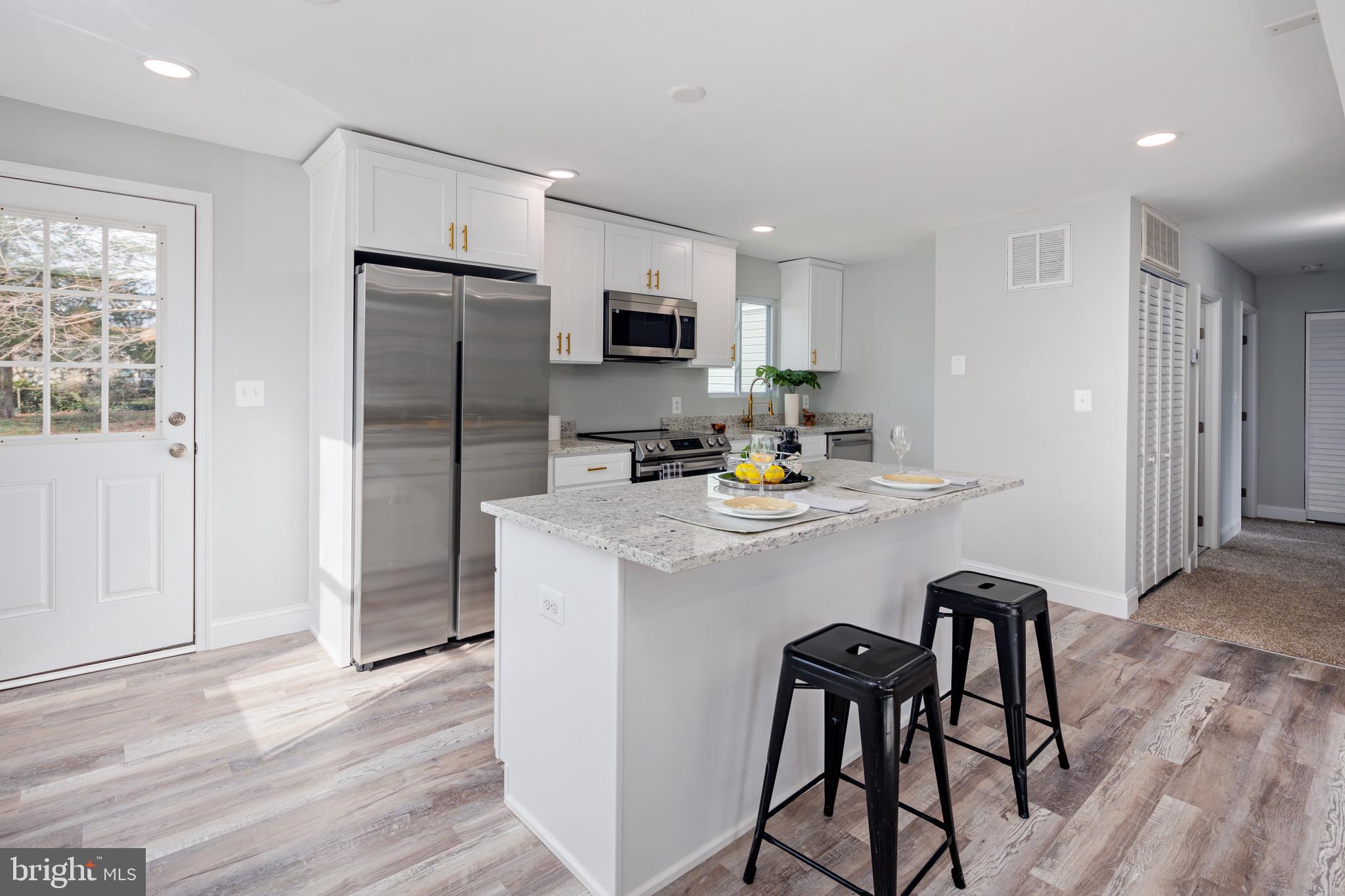 KINGS HEIGHTS - Residential