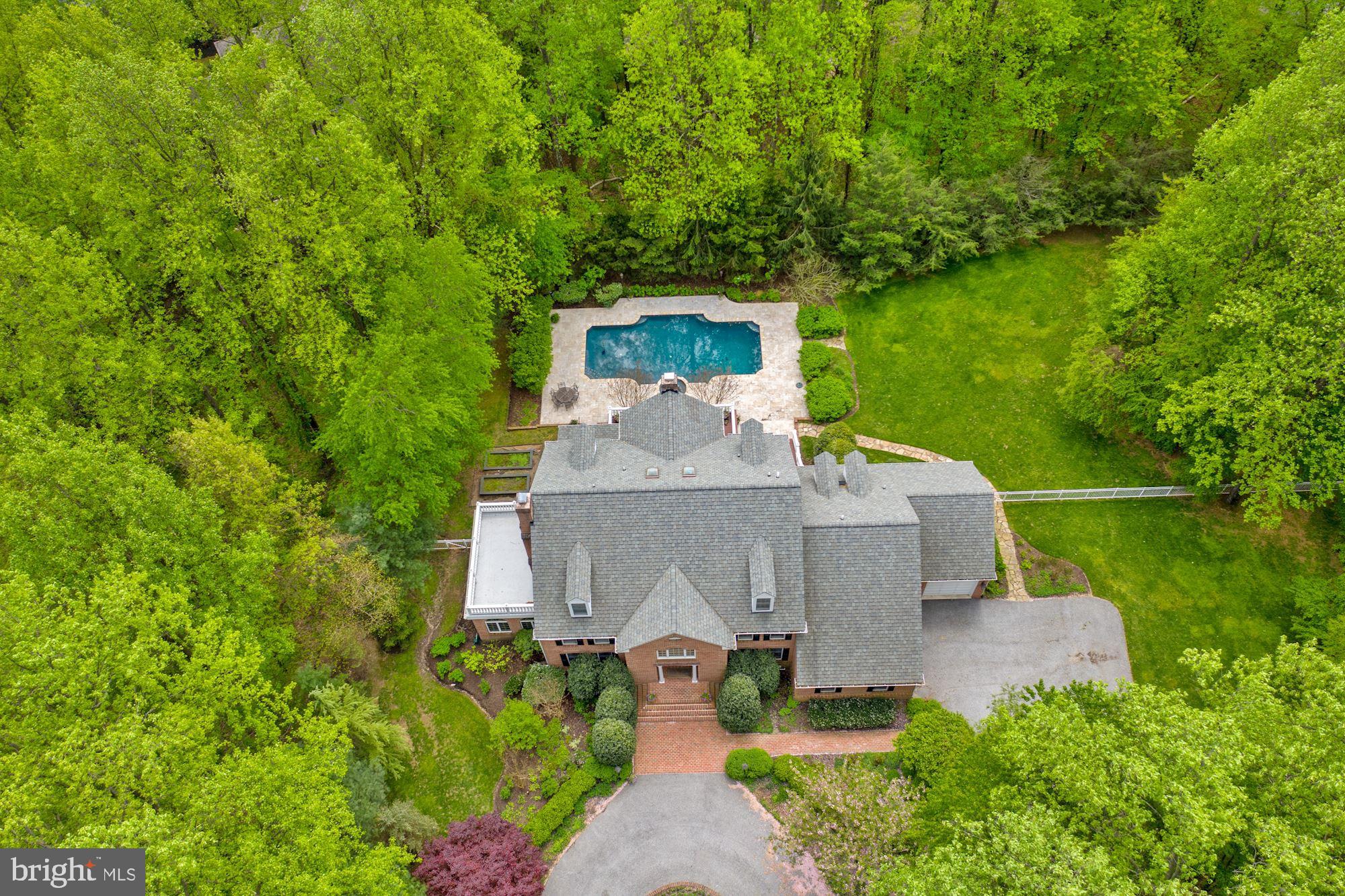 HUNTINGTON - Residential