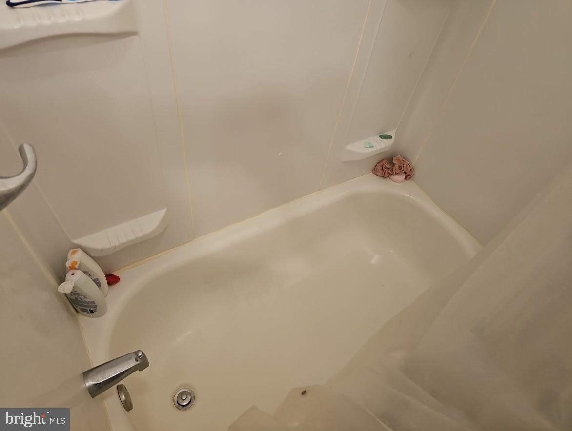 LOGAN - Residential