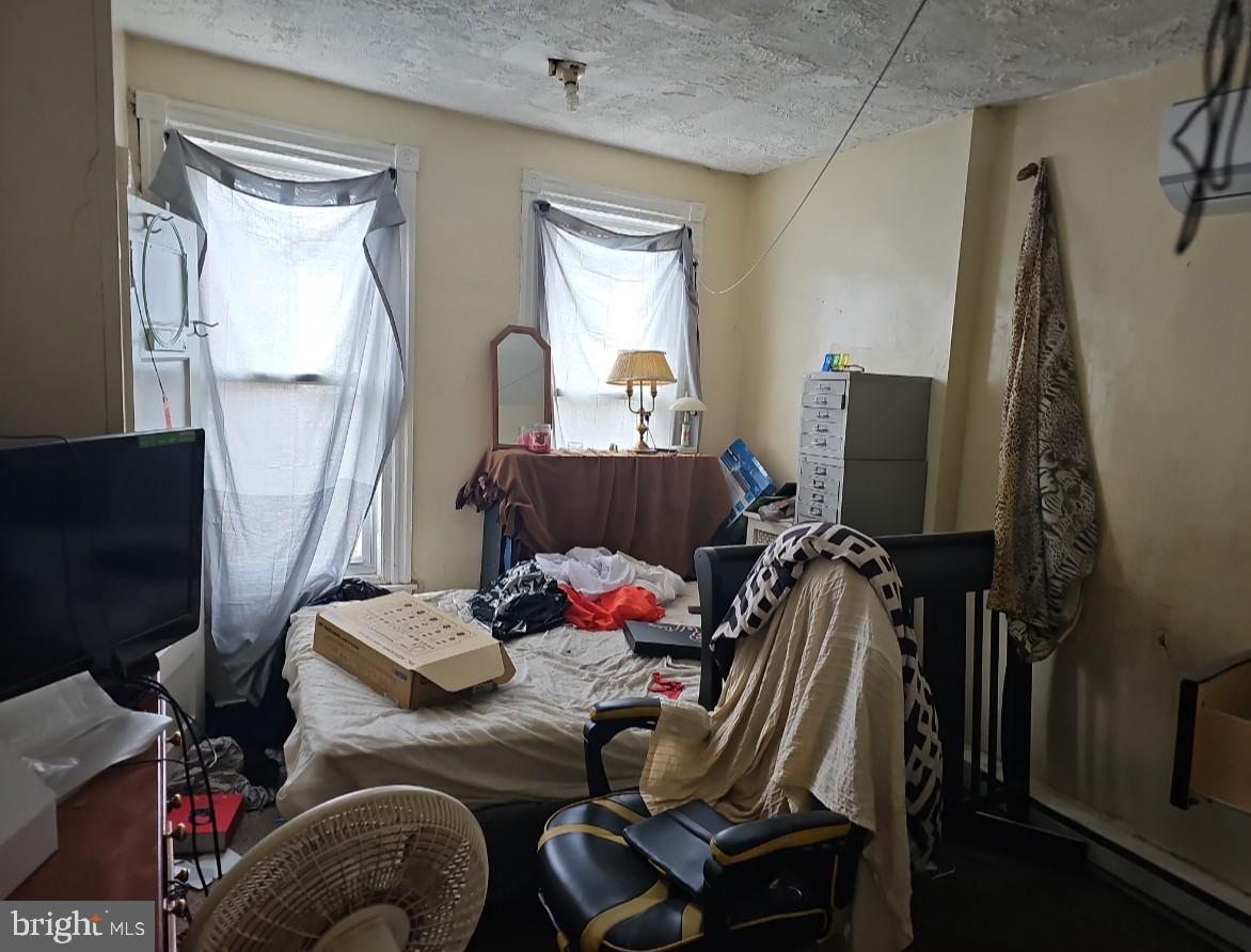 LOGAN - Residential