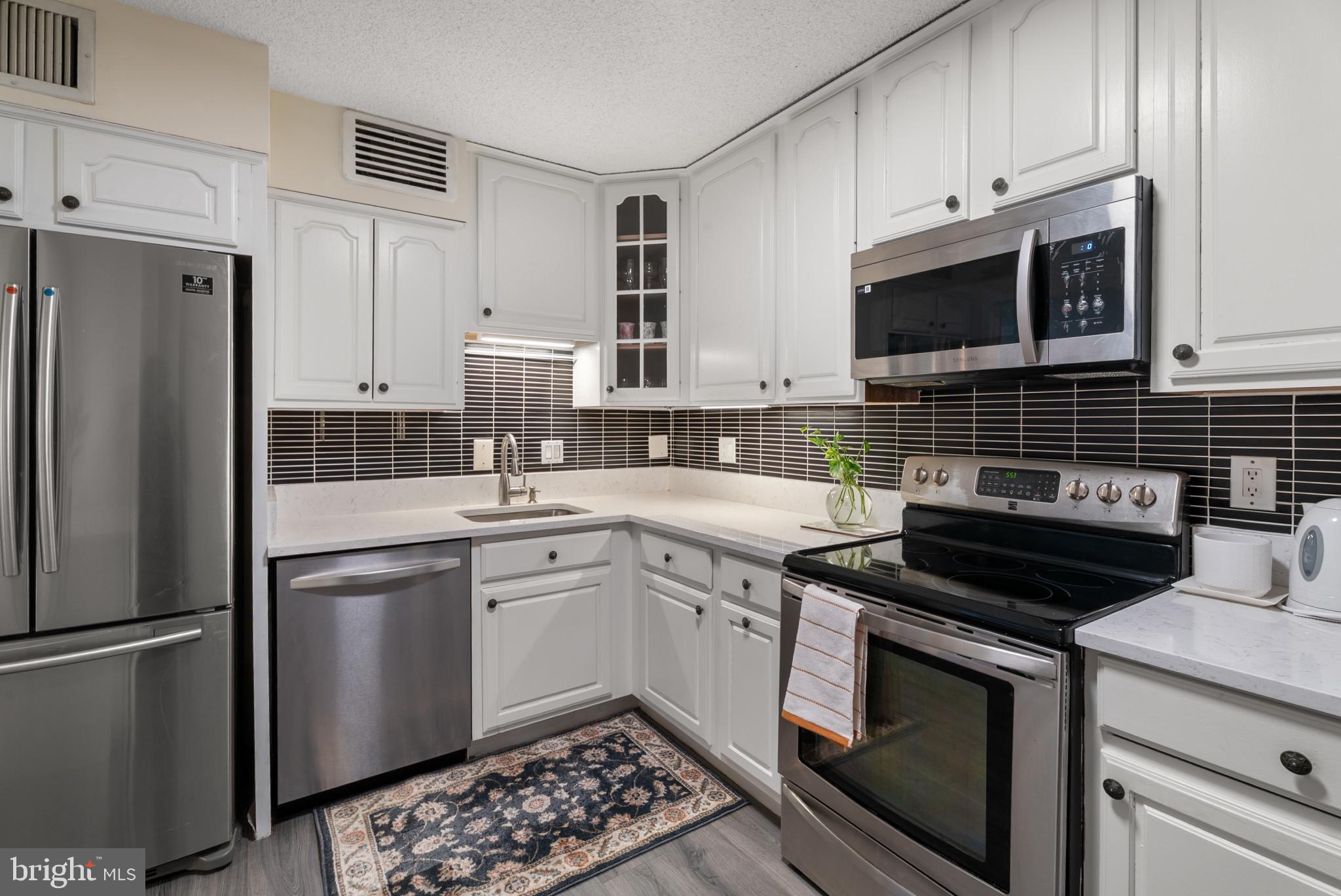 REGENCY AT MCLEAN - Residential