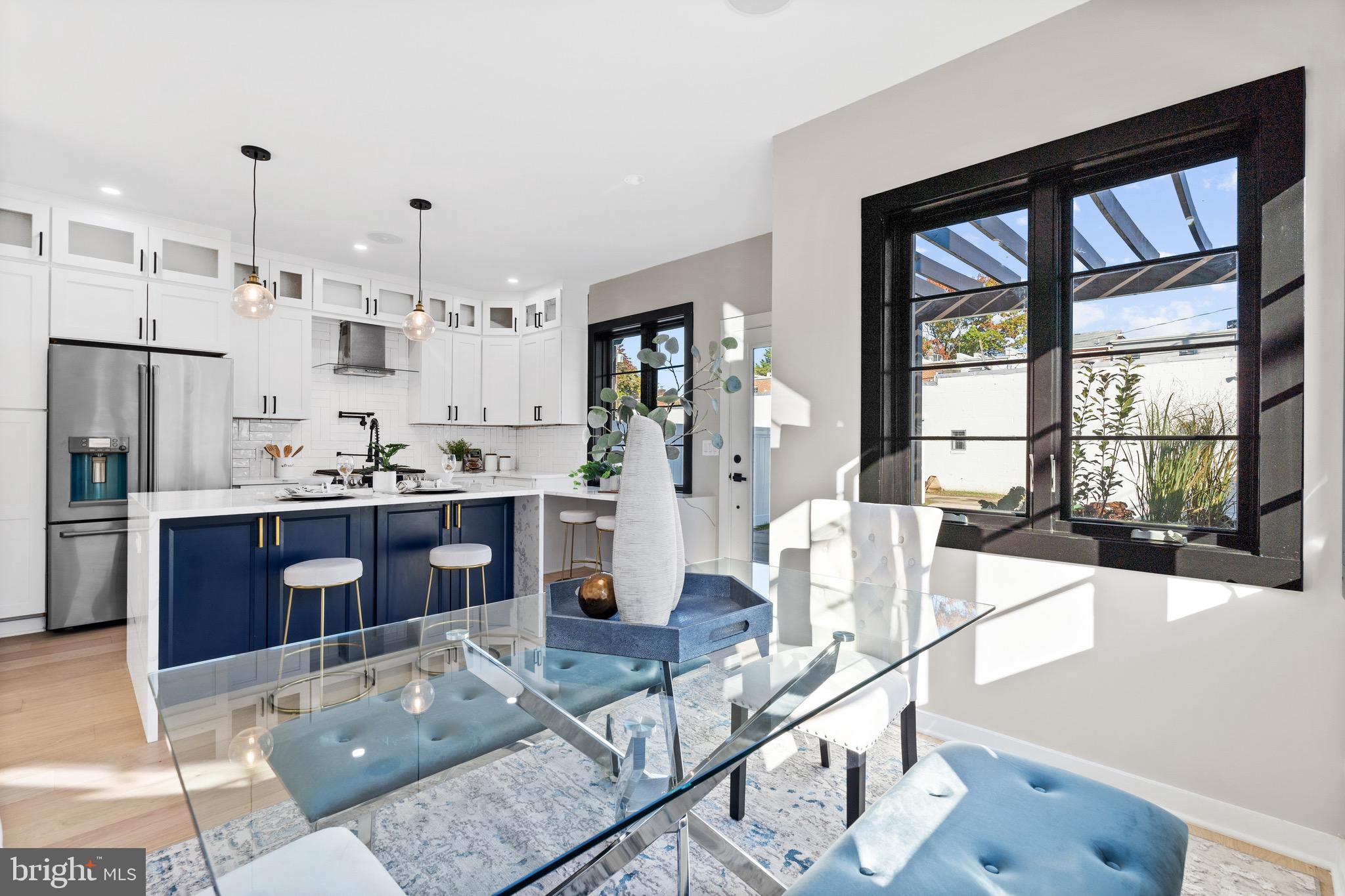 OLD TOWN ALEXANDRIA - Residential