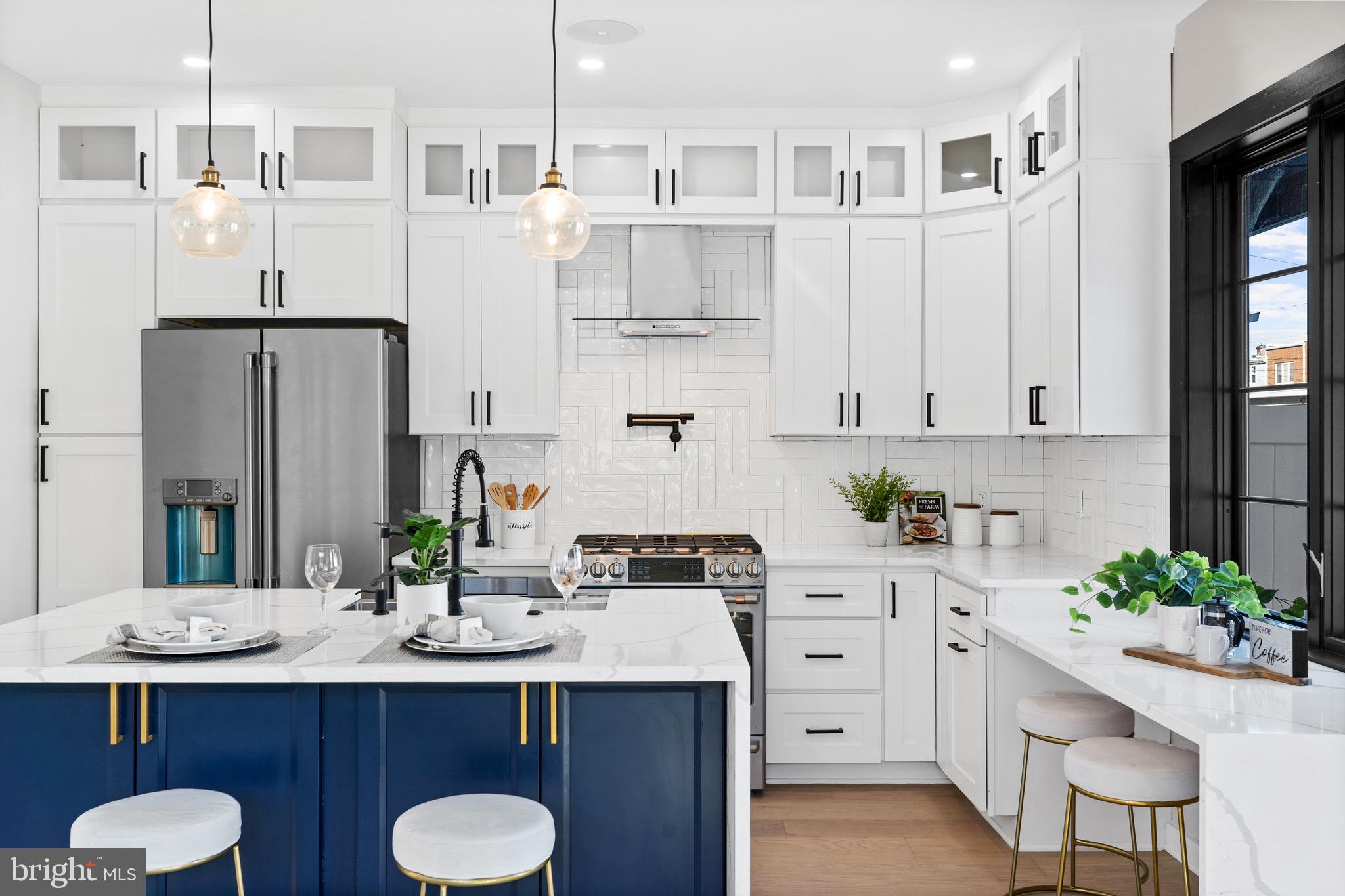 OLD TOWN ALEXANDRIA - Residential