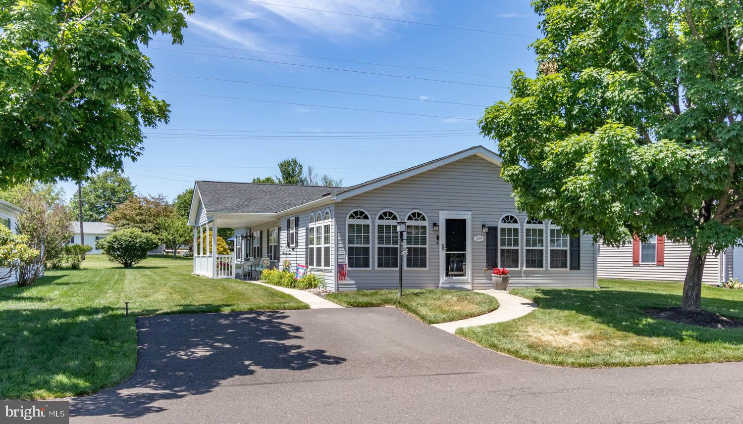 BUCKINGHAM SPRINGS - Residential