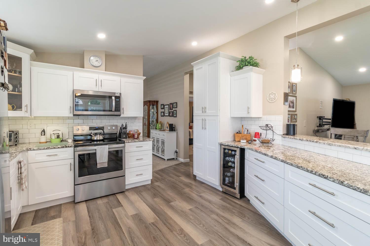 BUCKINGHAM SPRINGS - Residential