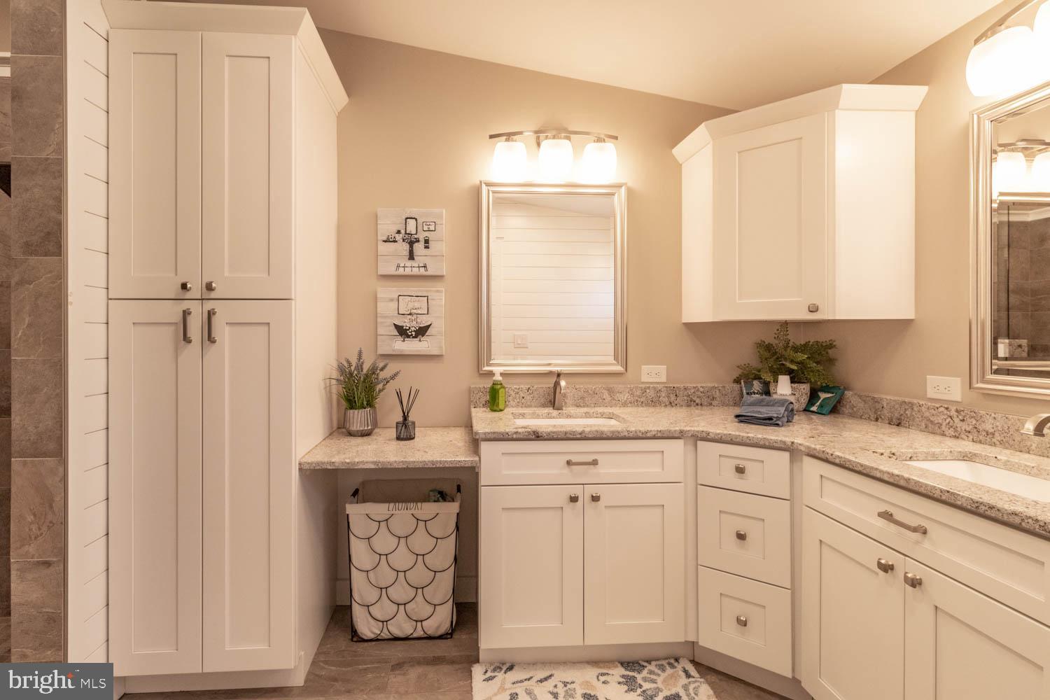BUCKINGHAM SPRINGS - Residential