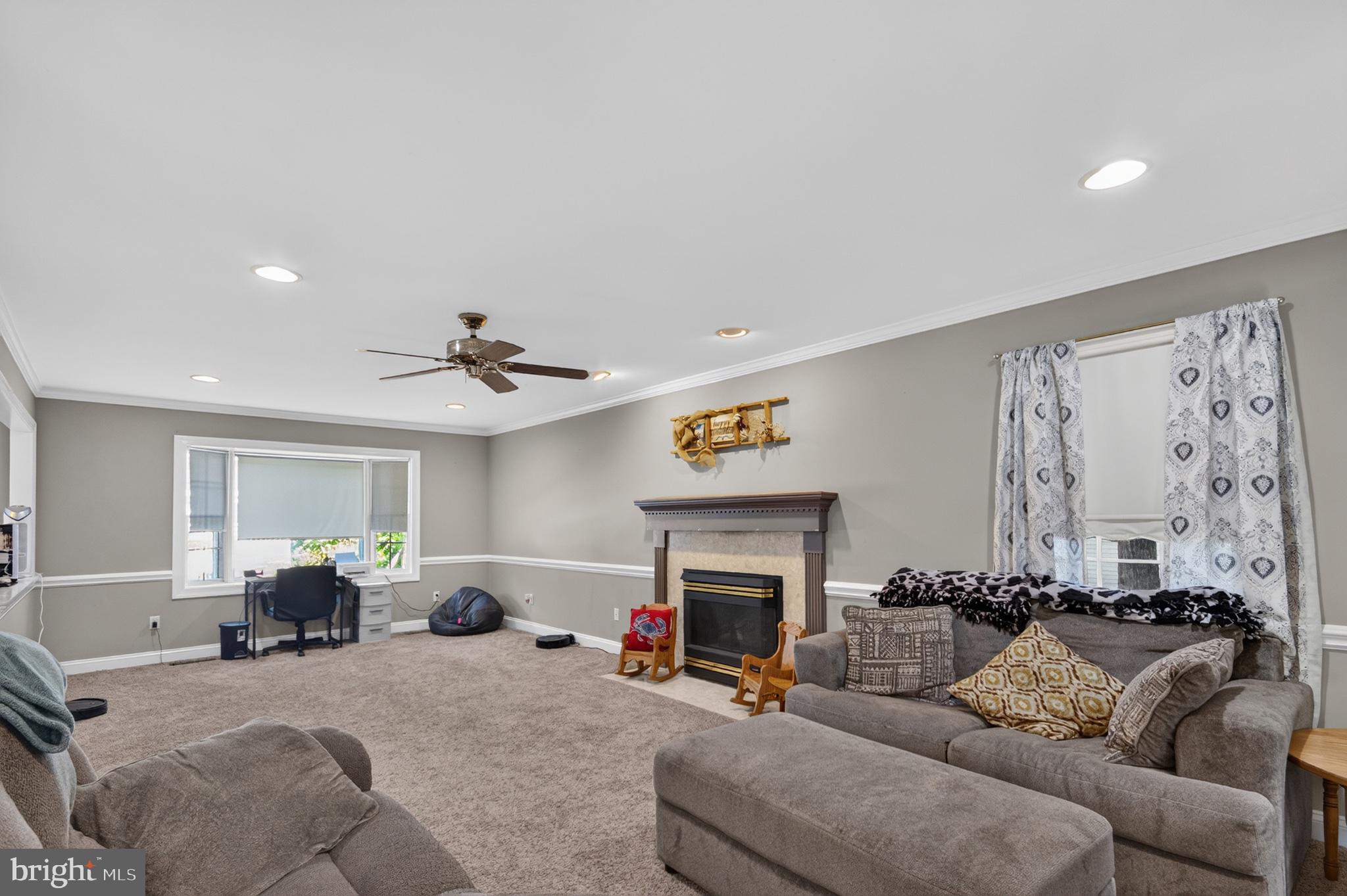 HUNTERS RIDGE - Residential