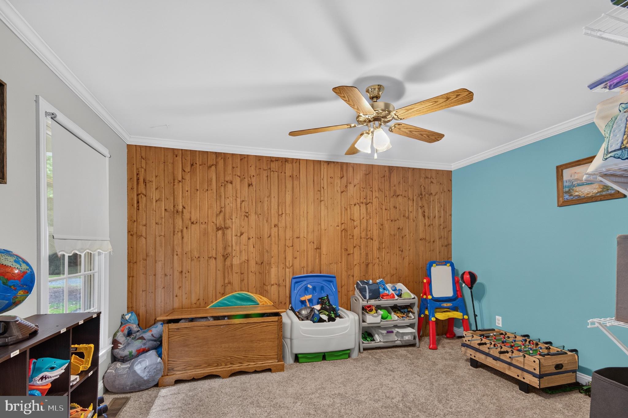 HUNTERS RIDGE - Residential