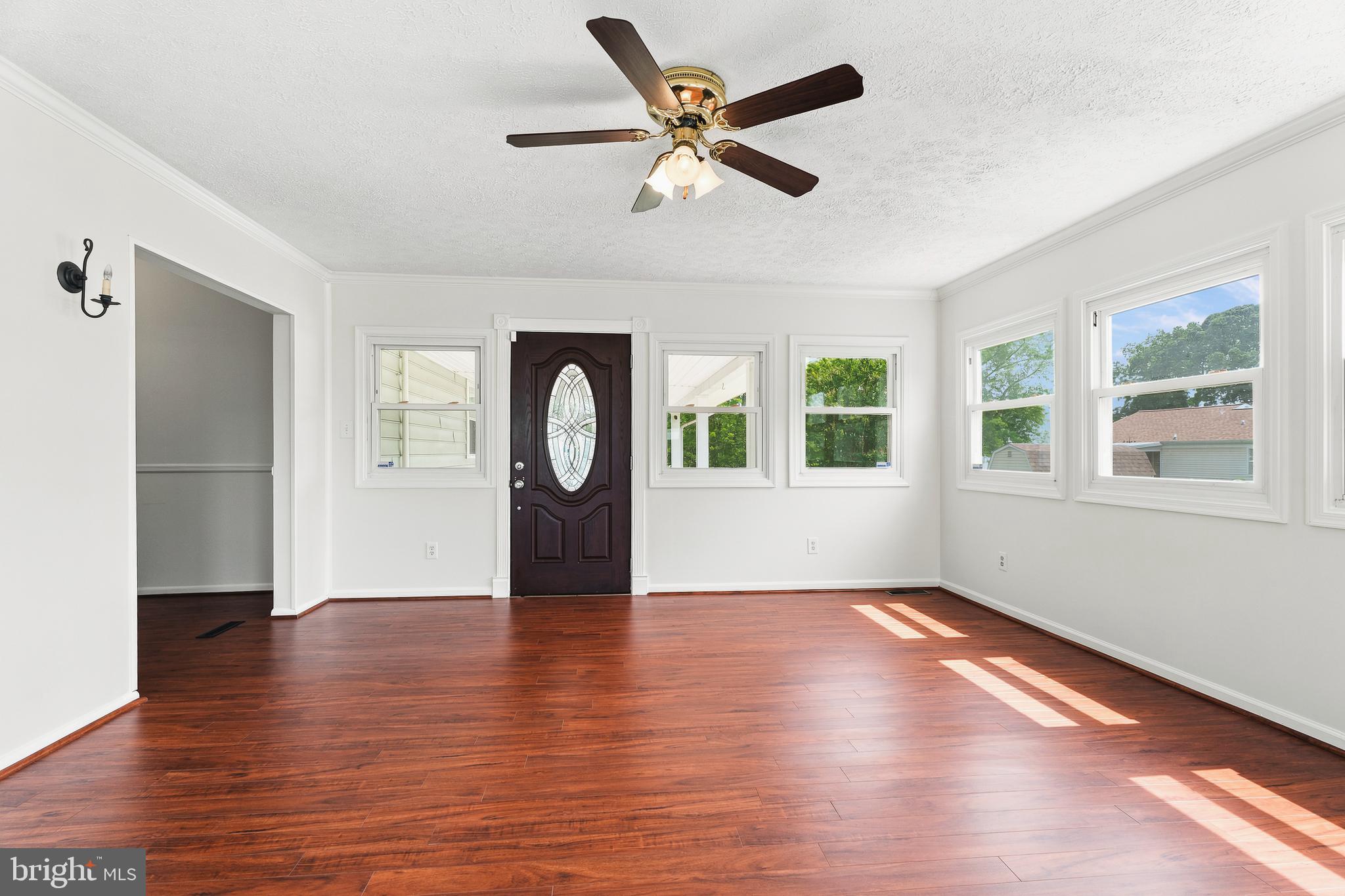 CARROLLWOOD MANOR - Residential
