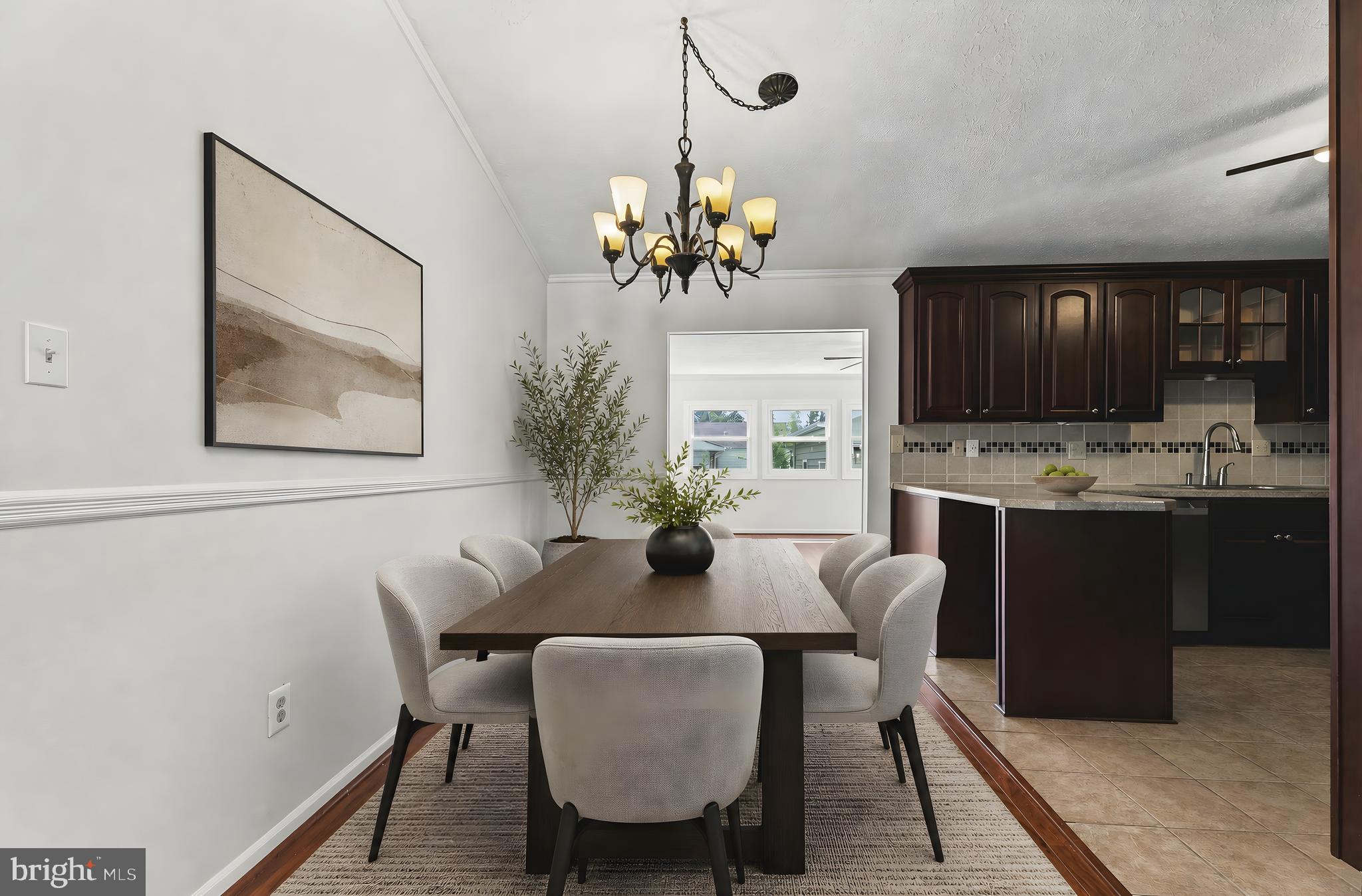 CARROLLWOOD MANOR - Residential