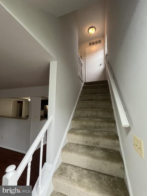 TERRACE TOWNE HOMES OF GUNSTON - Residential Lease