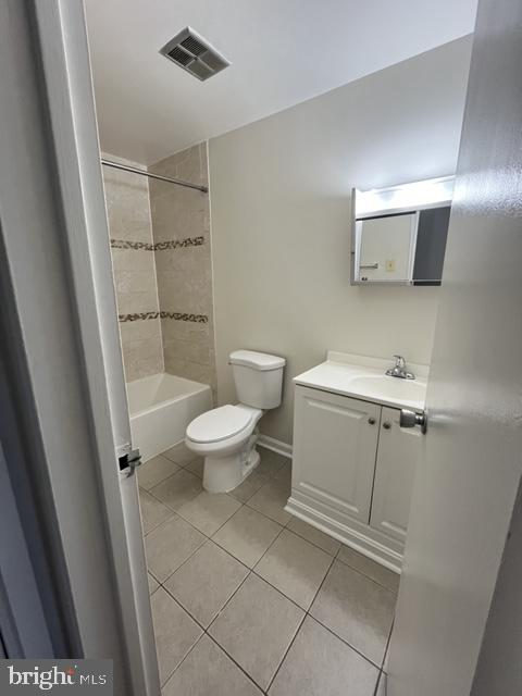 TERRACE TOWNE HOMES OF GUNSTON - Residential Lease