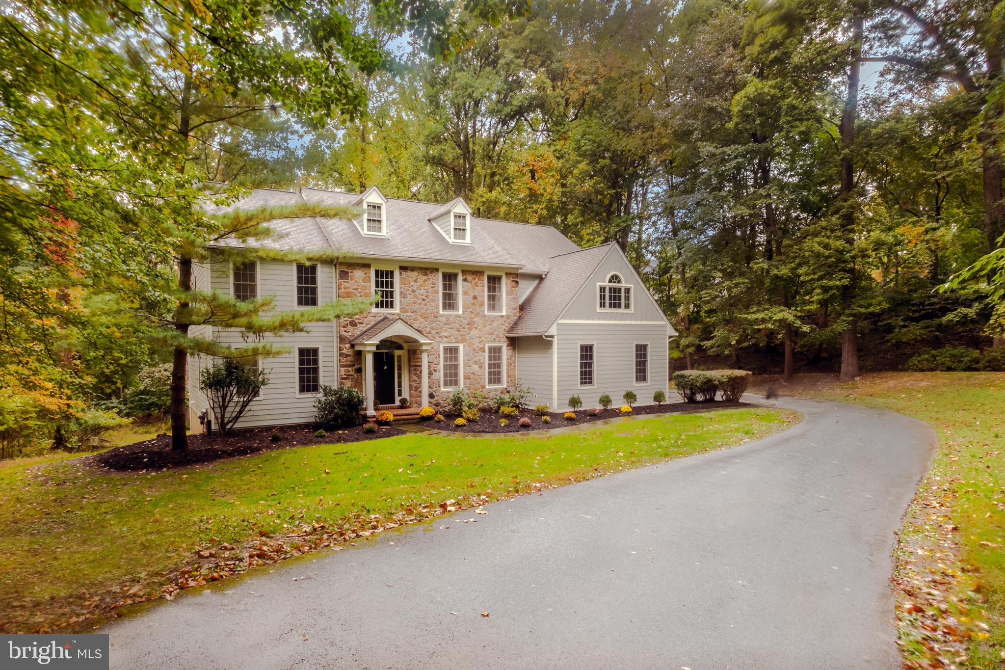 AVONWOOD - Residential