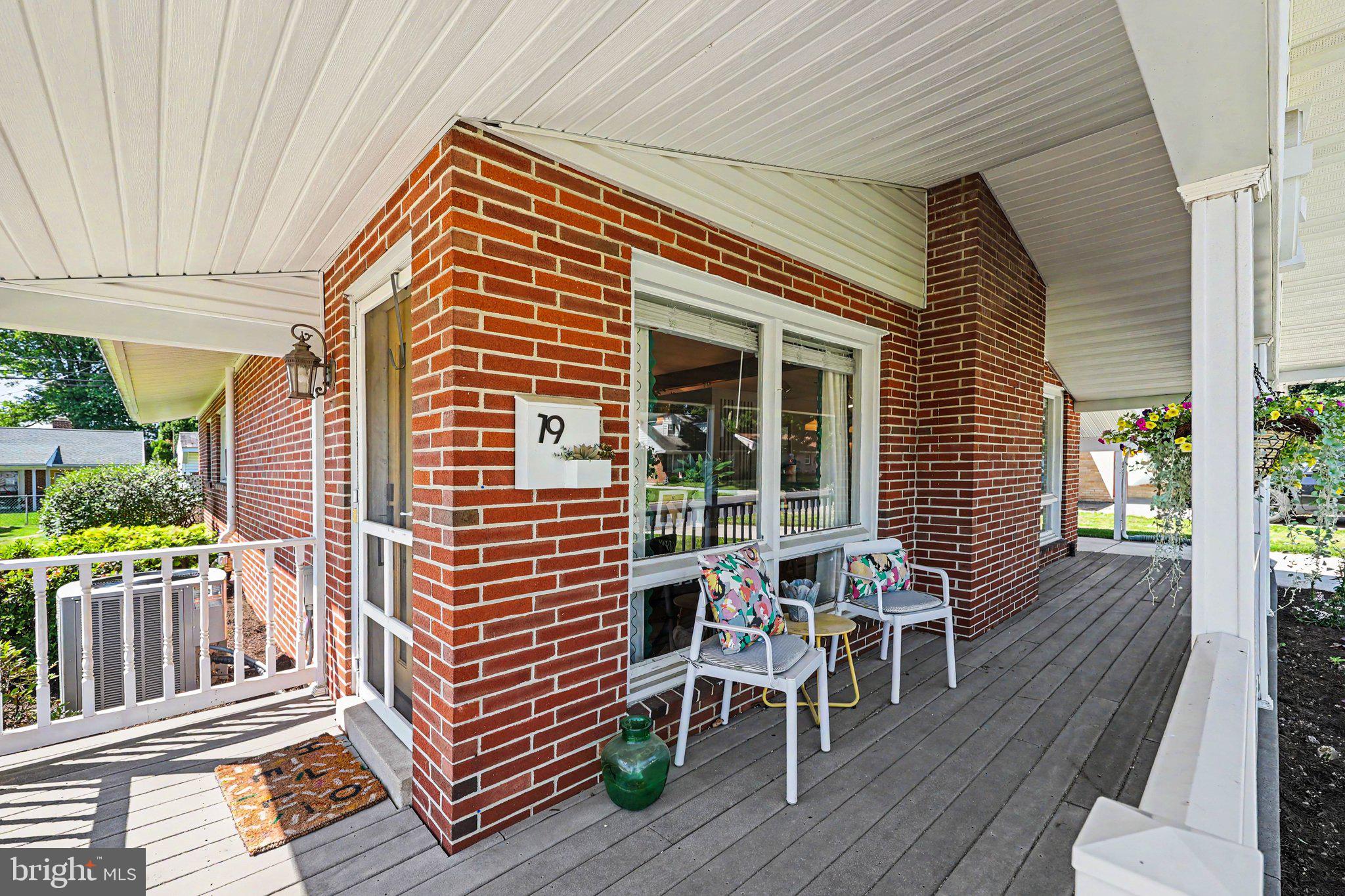 COUNTRY CLUB PARK - Residential