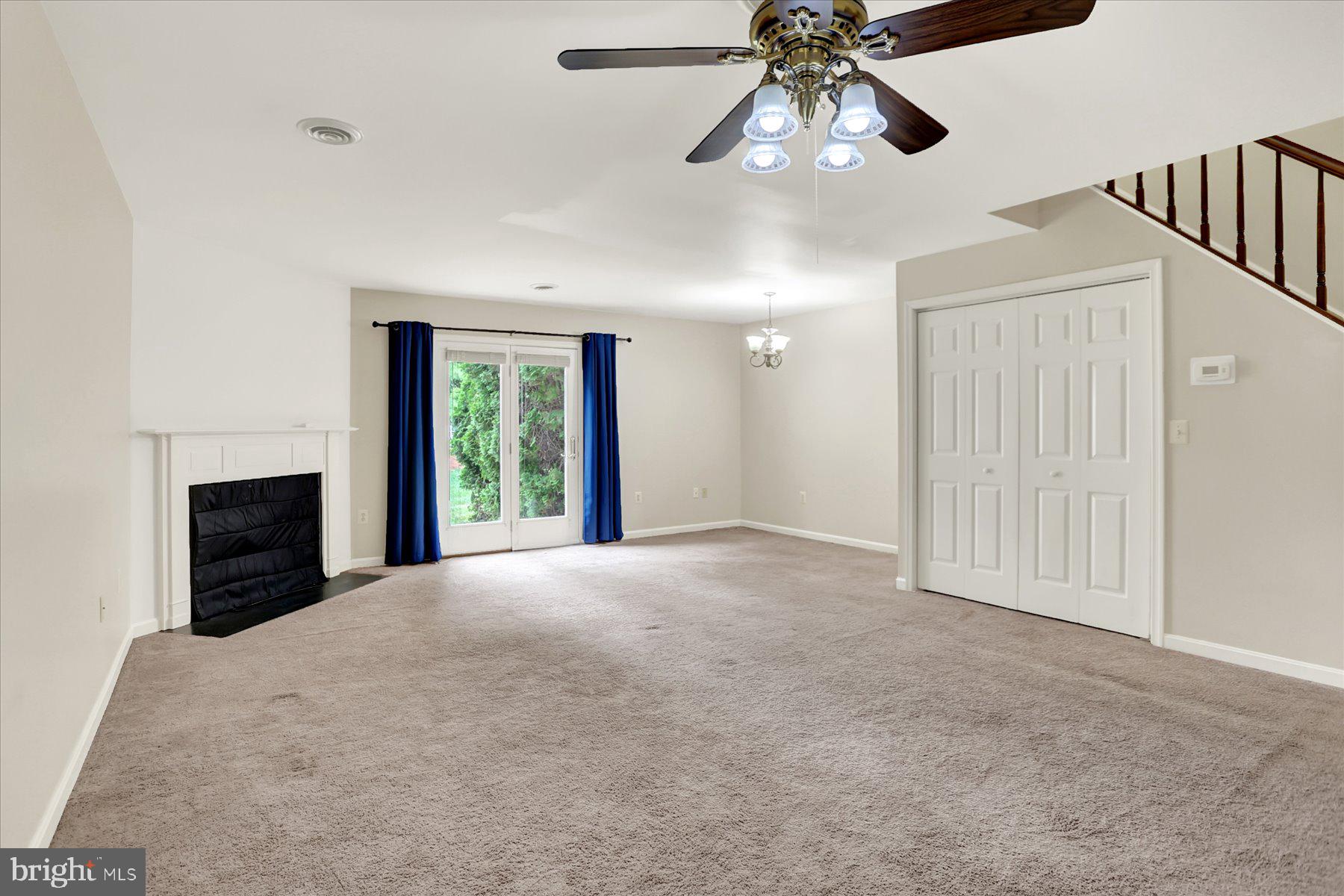 SOUTHPOINT OF HERSHEY - Residential