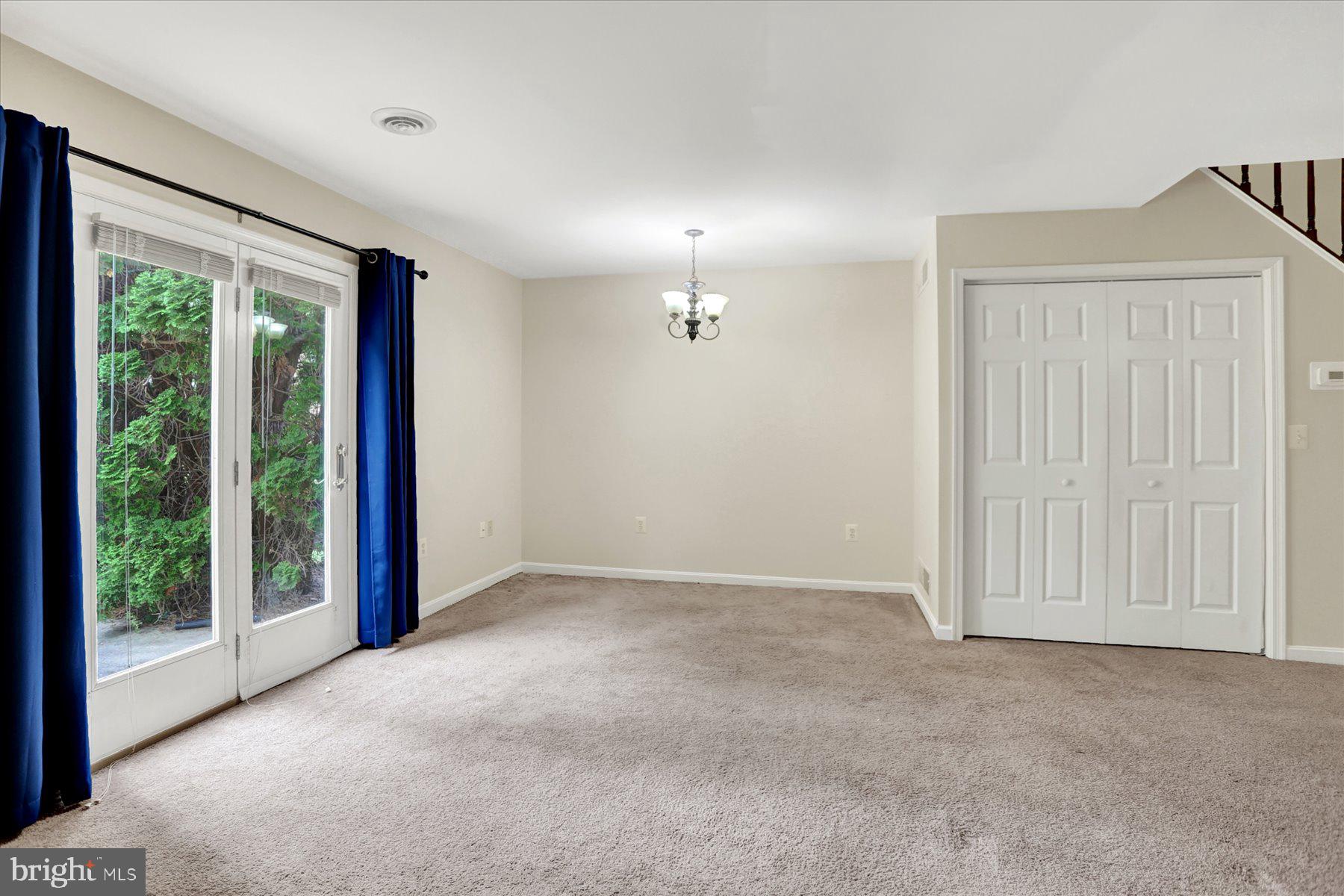 SOUTHPOINT OF HERSHEY - Residential