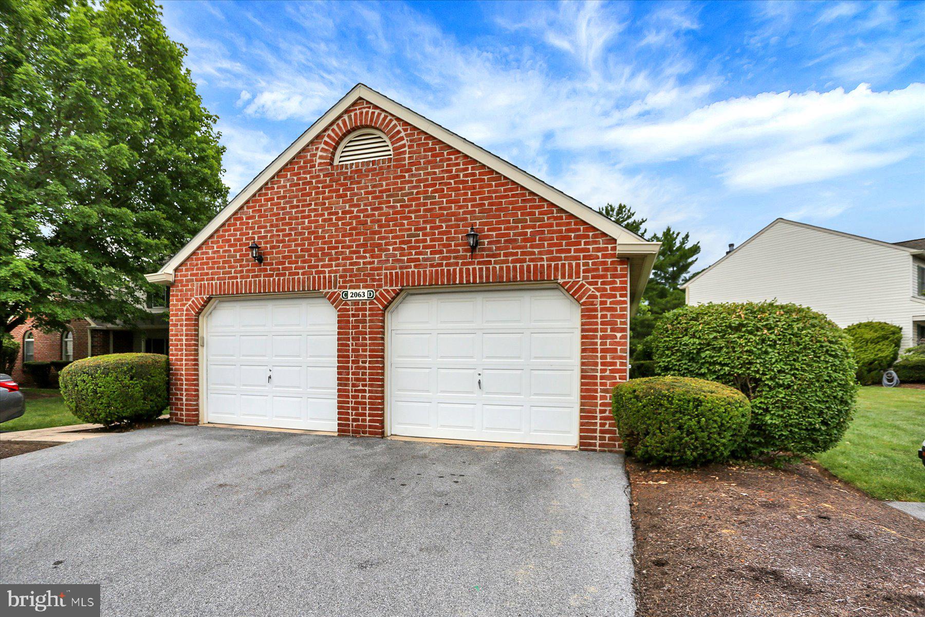 SOUTHPOINT OF HERSHEY - Residential