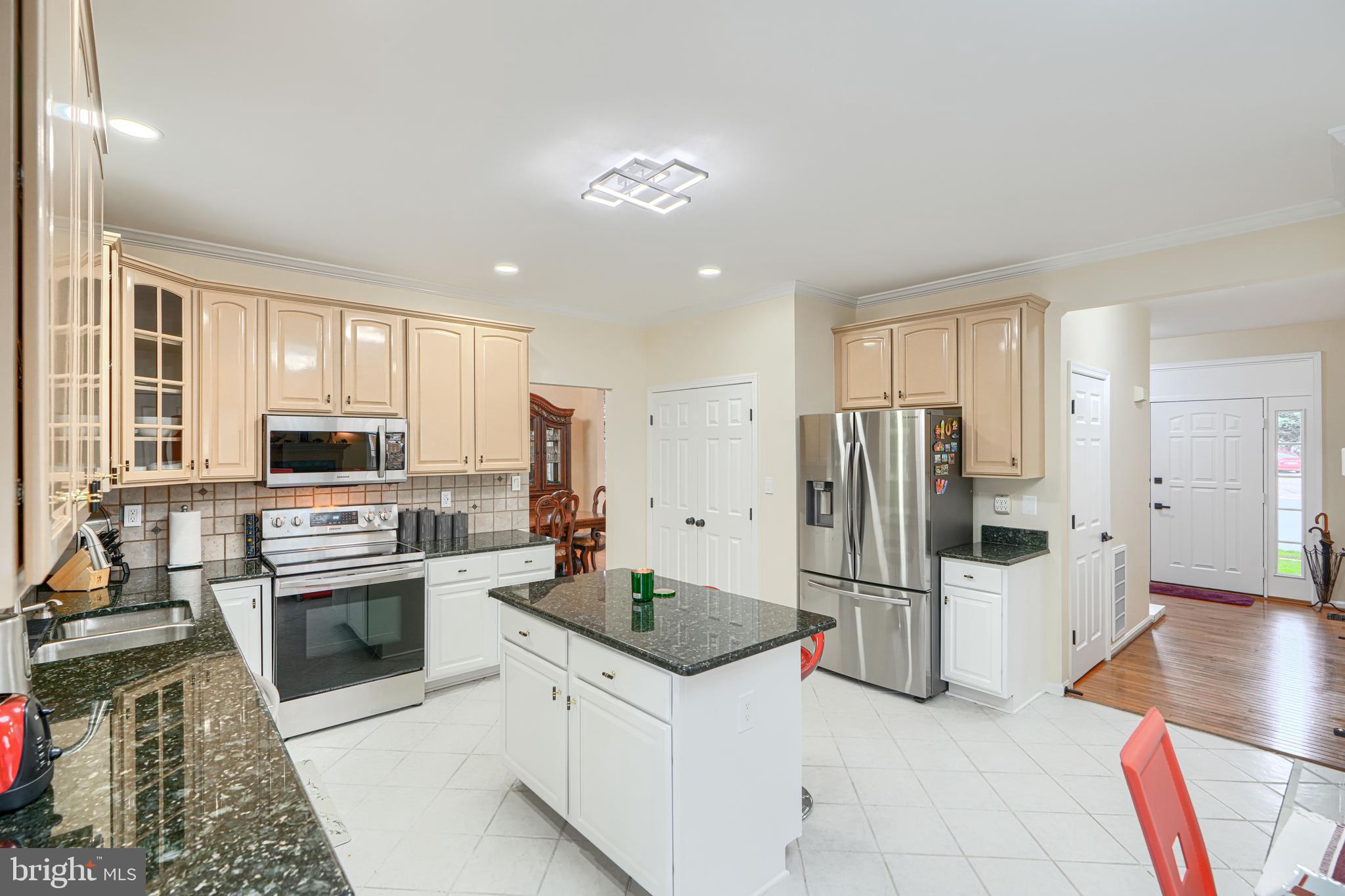 BRIERHILL ESTATES - Residential