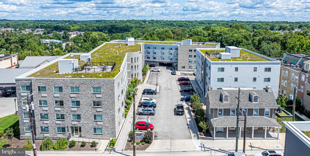 ROXBOROUGH - Residential Lease