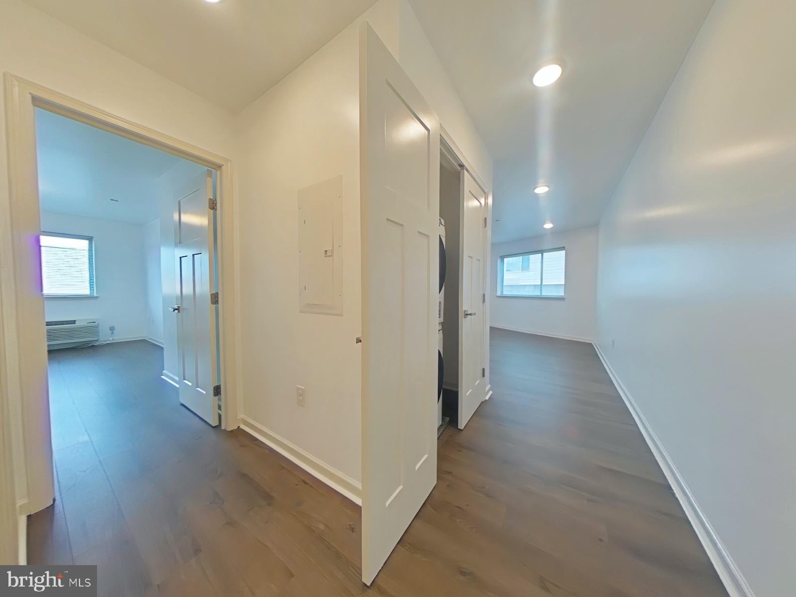 ROXBOROUGH - Residential Lease