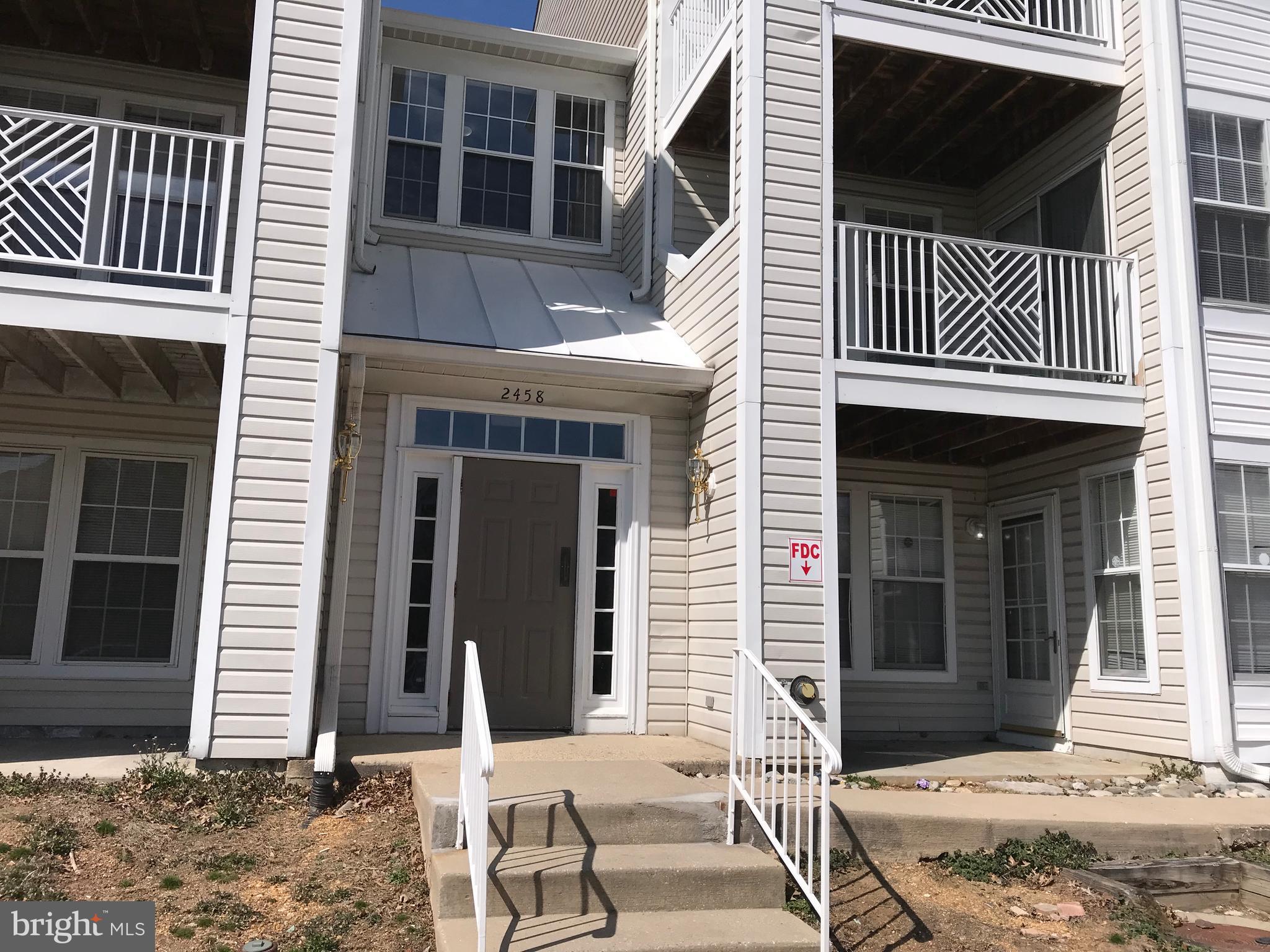 NEW NEUTRAL CARPET, LAMINATE, & FRESH PAINT THROUGHOUT**NEW GRANITE COUNTERS & STAINLESS STEEL APPLIANCES**PREFER NO SMOKING AND NO PETS, WILL CONSIDER CASE BY CASE THOUGH**