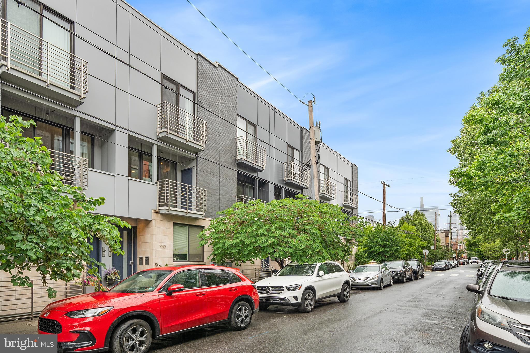 GRADUATE HOSPITAL - Residential