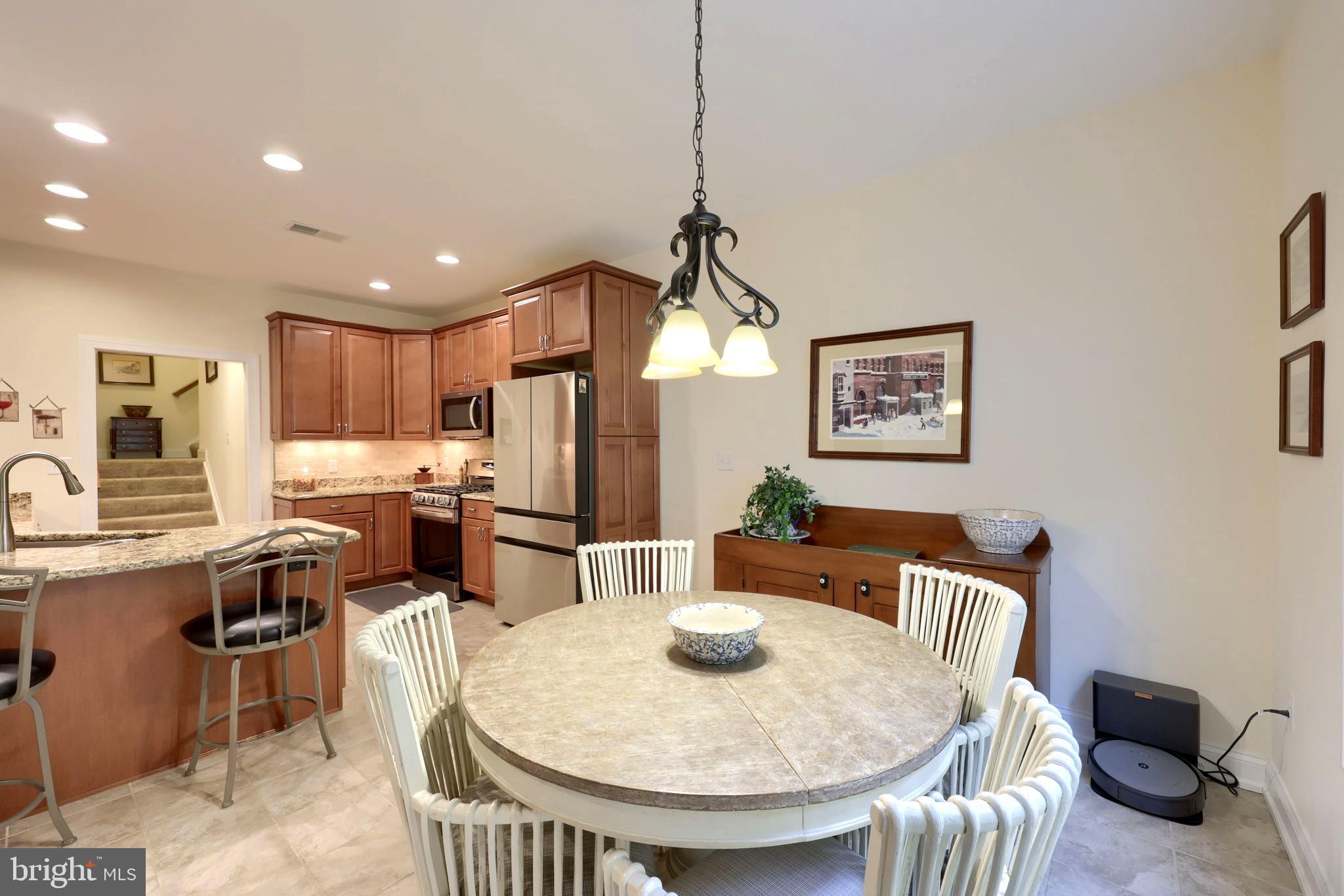 STONE HILL - Residential