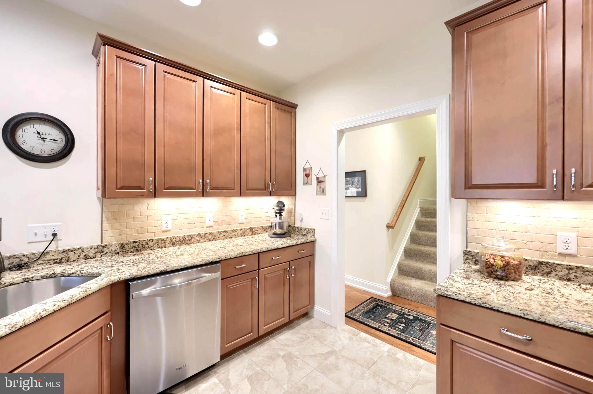 STONE HILL - Residential
