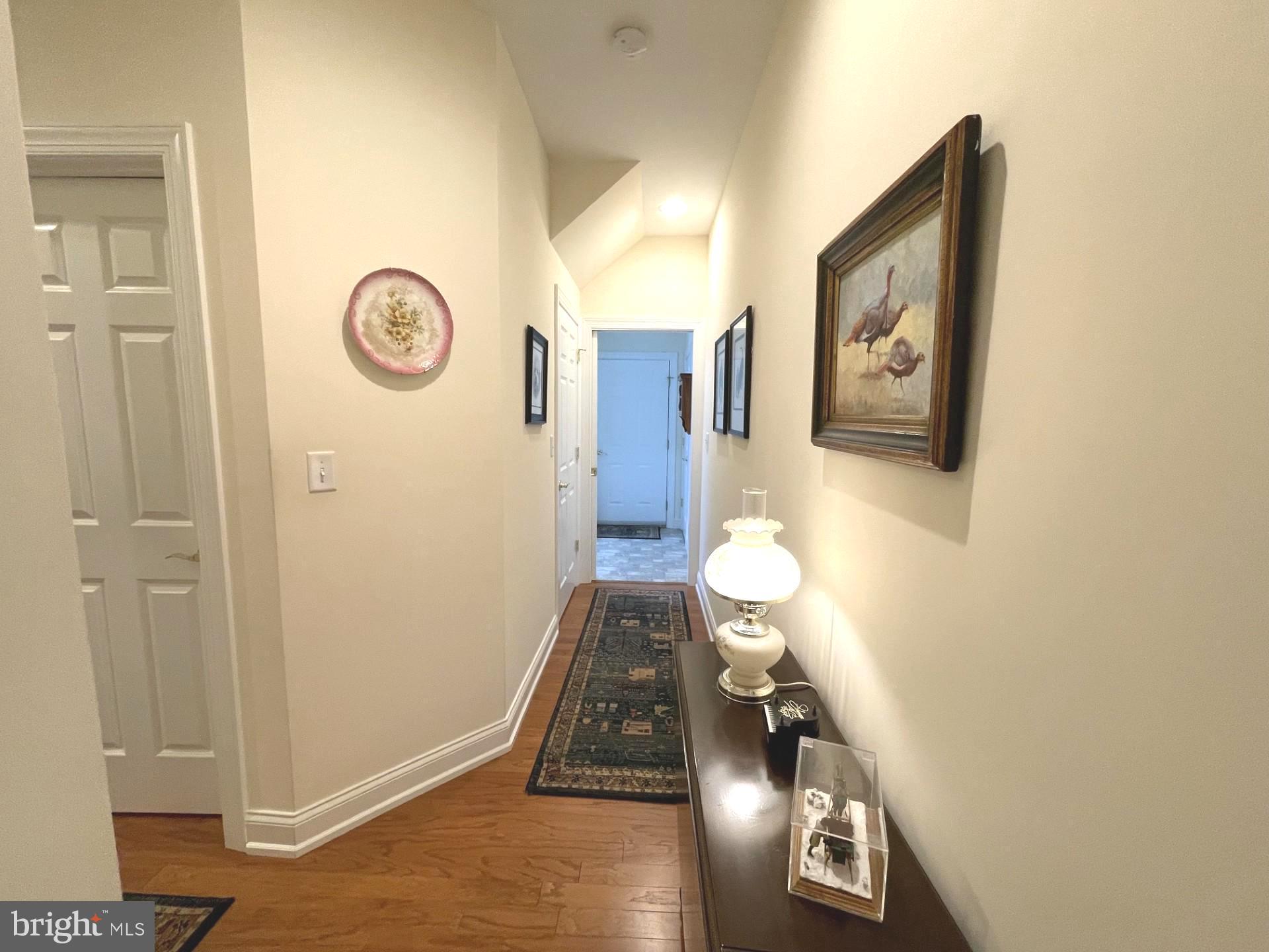 STONE HILL - Residential