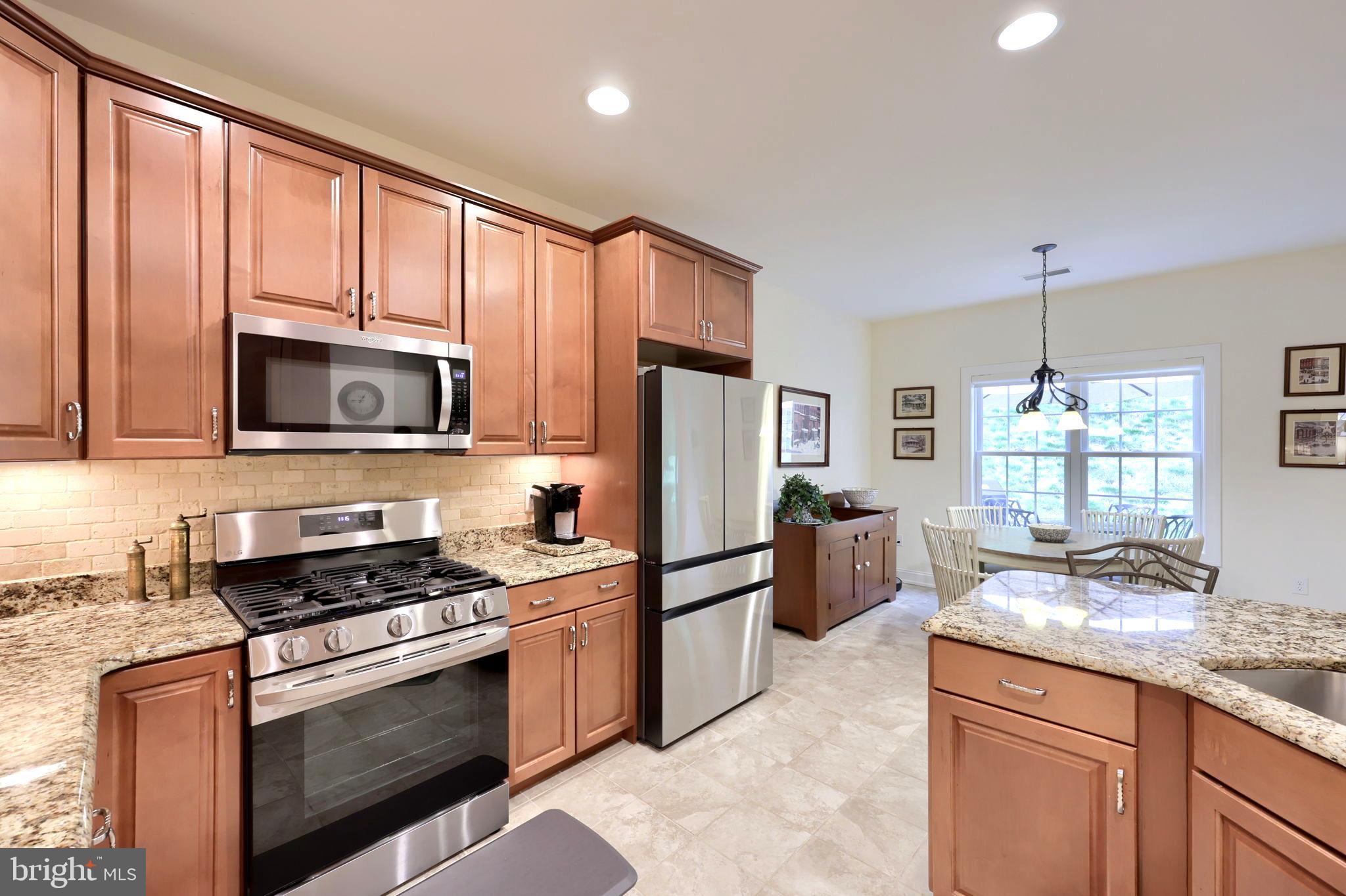 STONE HILL - Residential