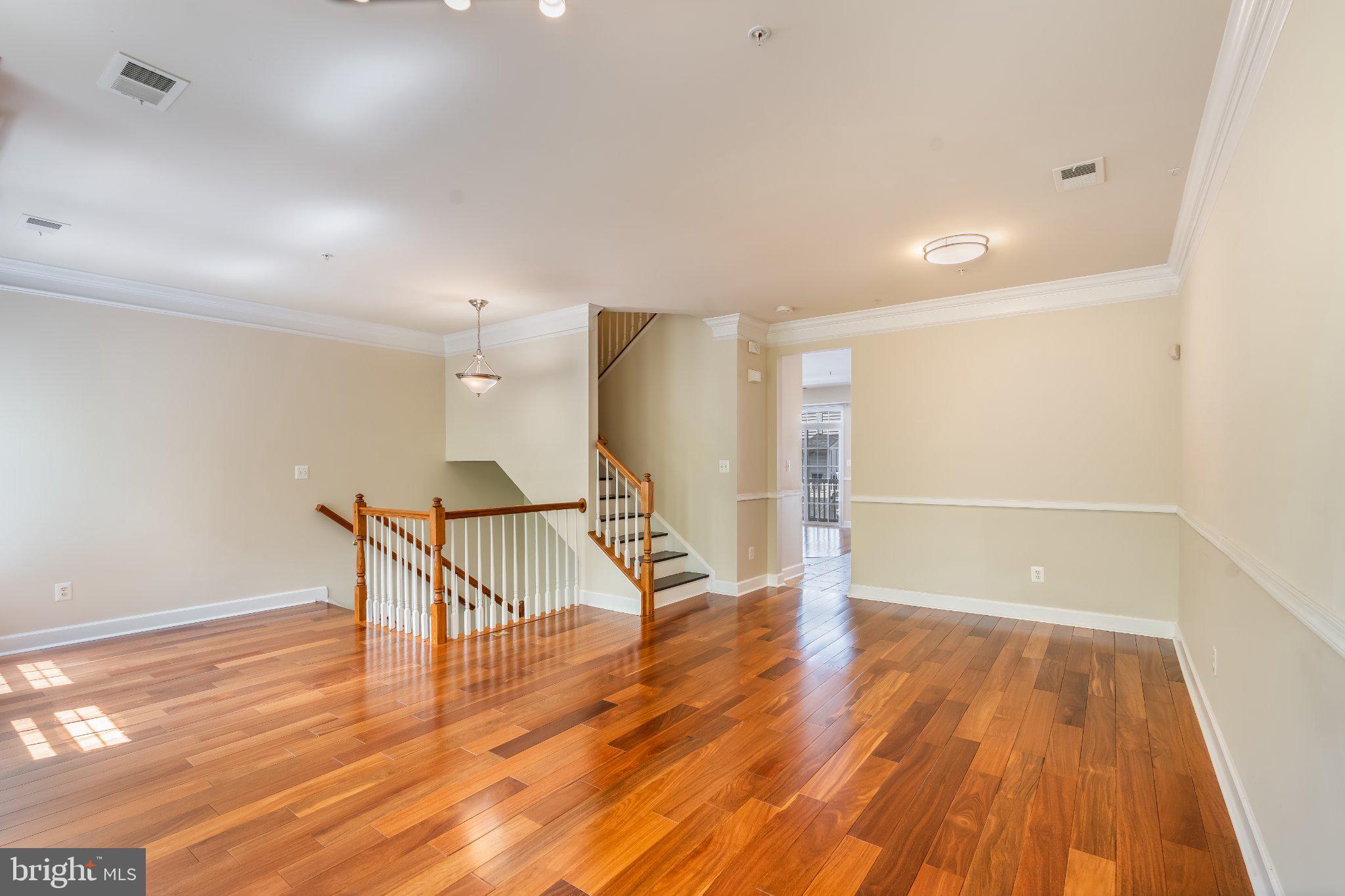 BUCKINGHAM STATION - Residential