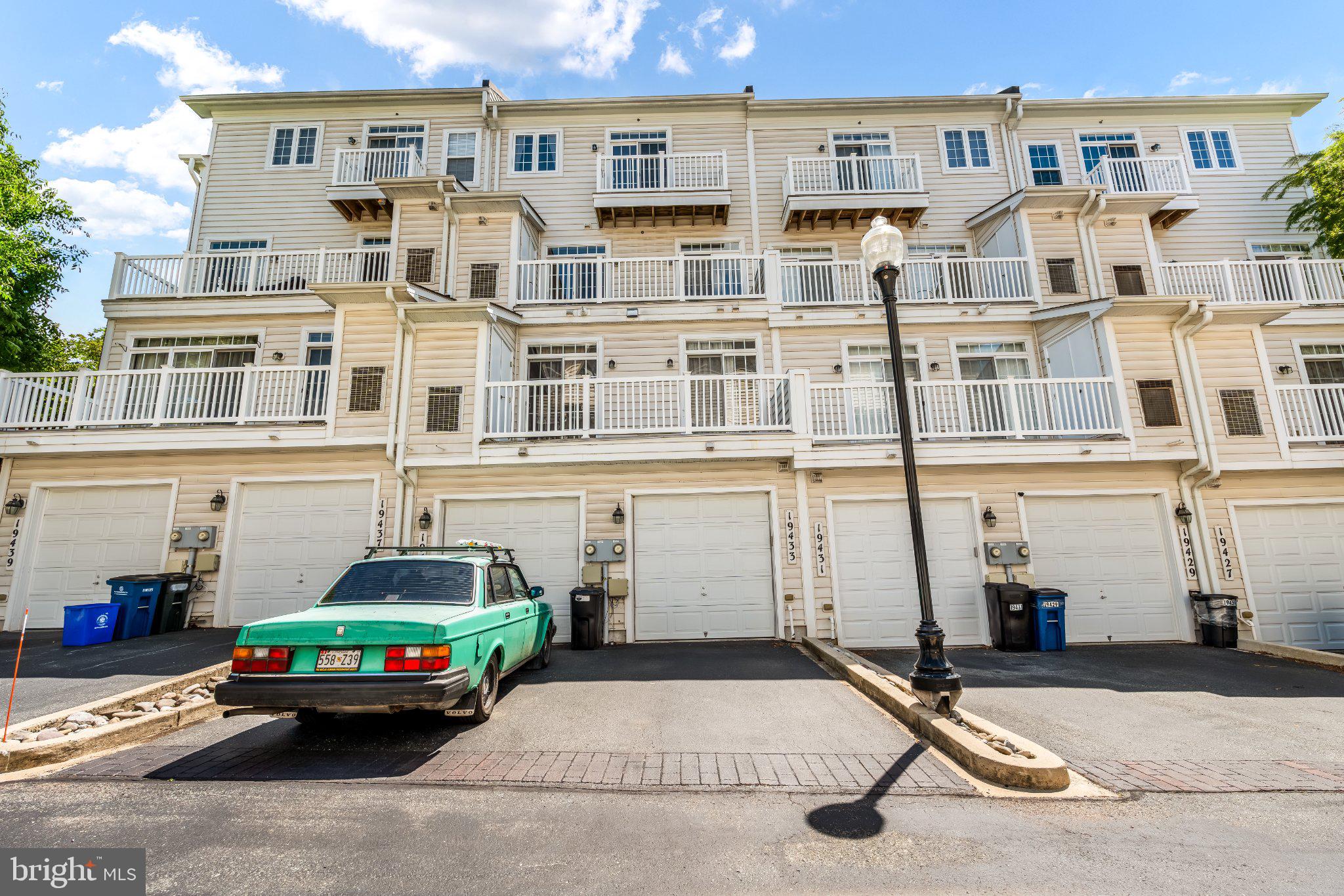 BUCKINGHAM STATION - Residential
