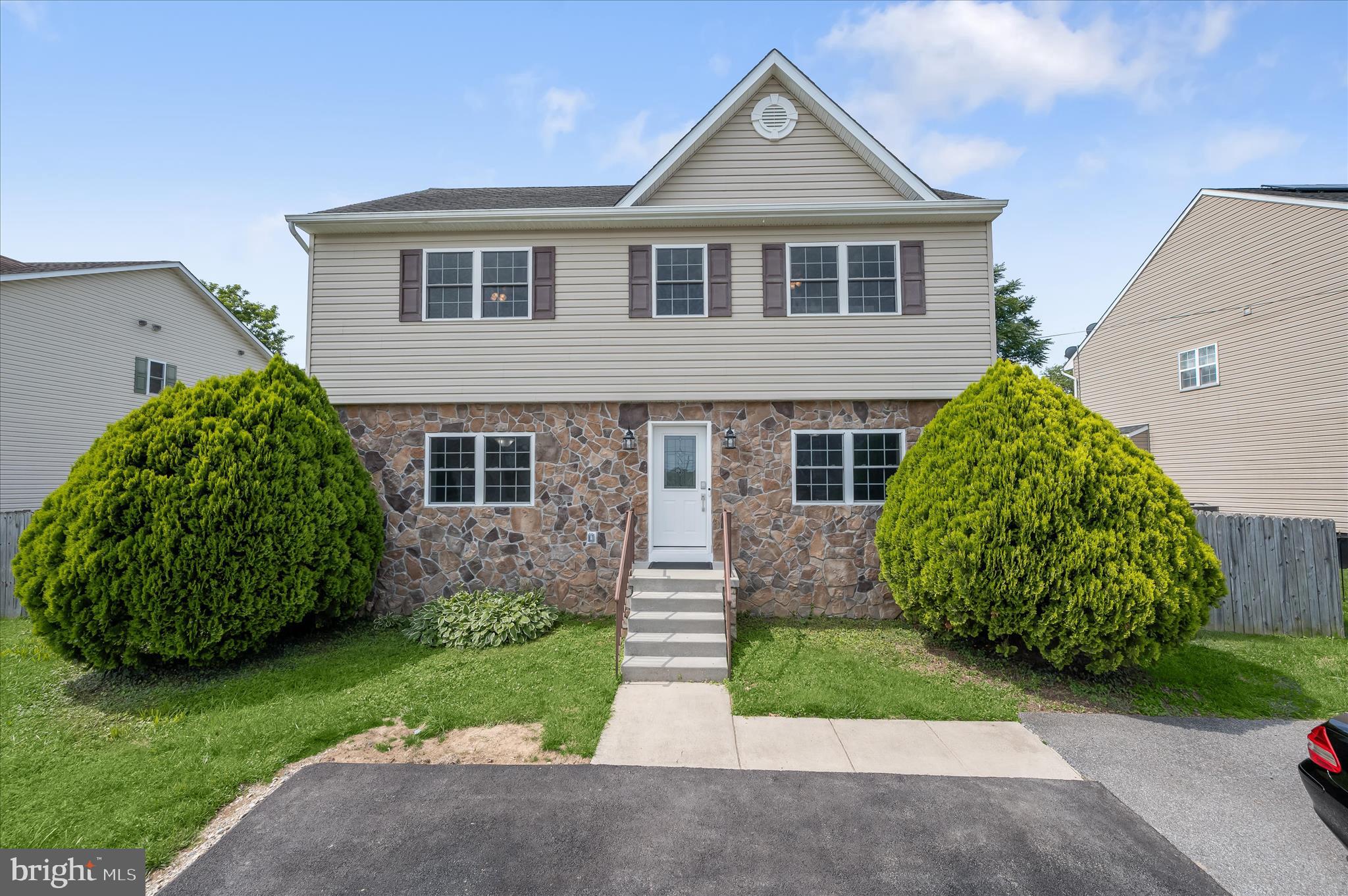 GRAYS PARK - Residential