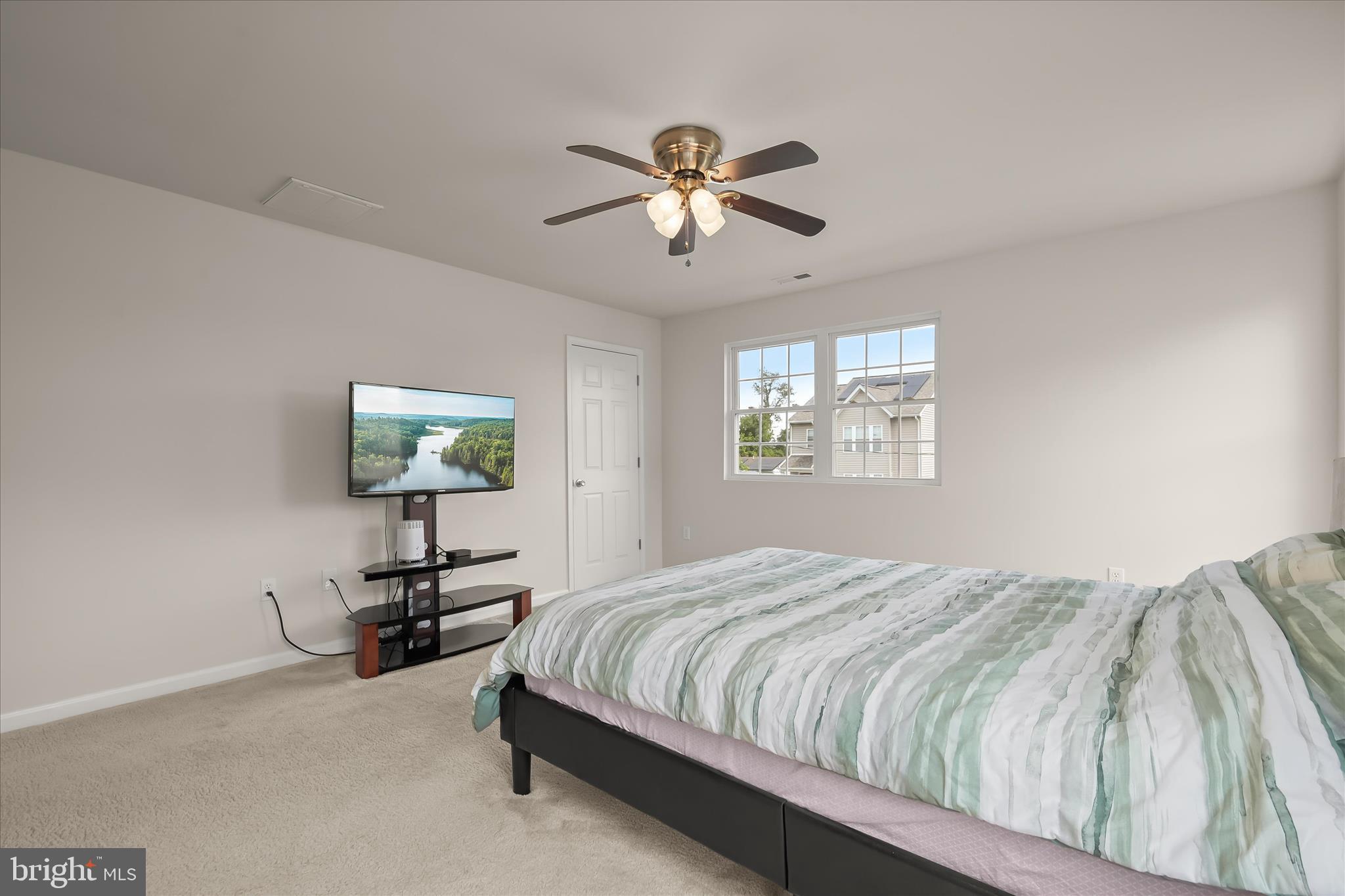 GRAYS PARK - Residential