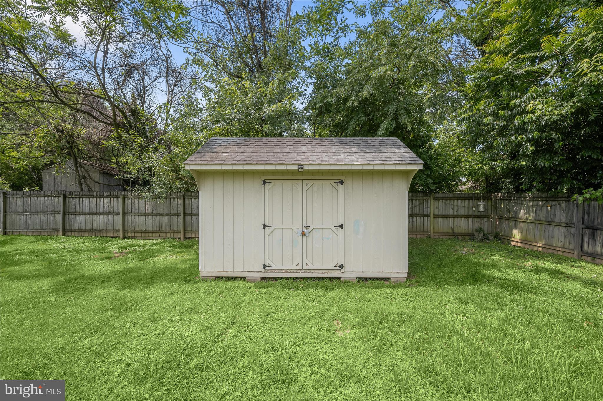 GRAYS PARK - Residential
